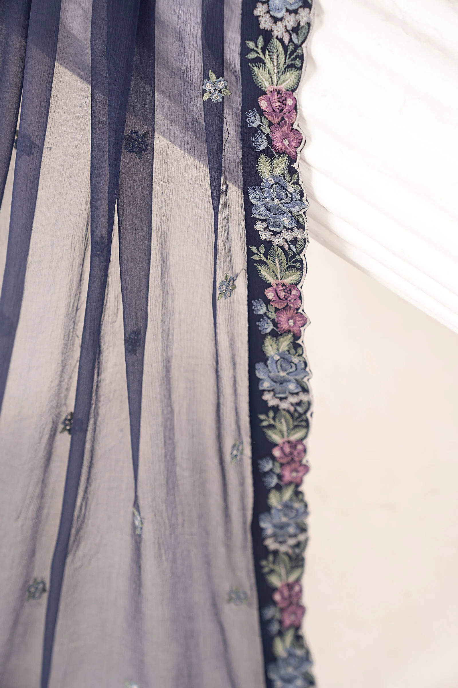 Embroidered Chiffon Fabric (3Pcs) - Image 9