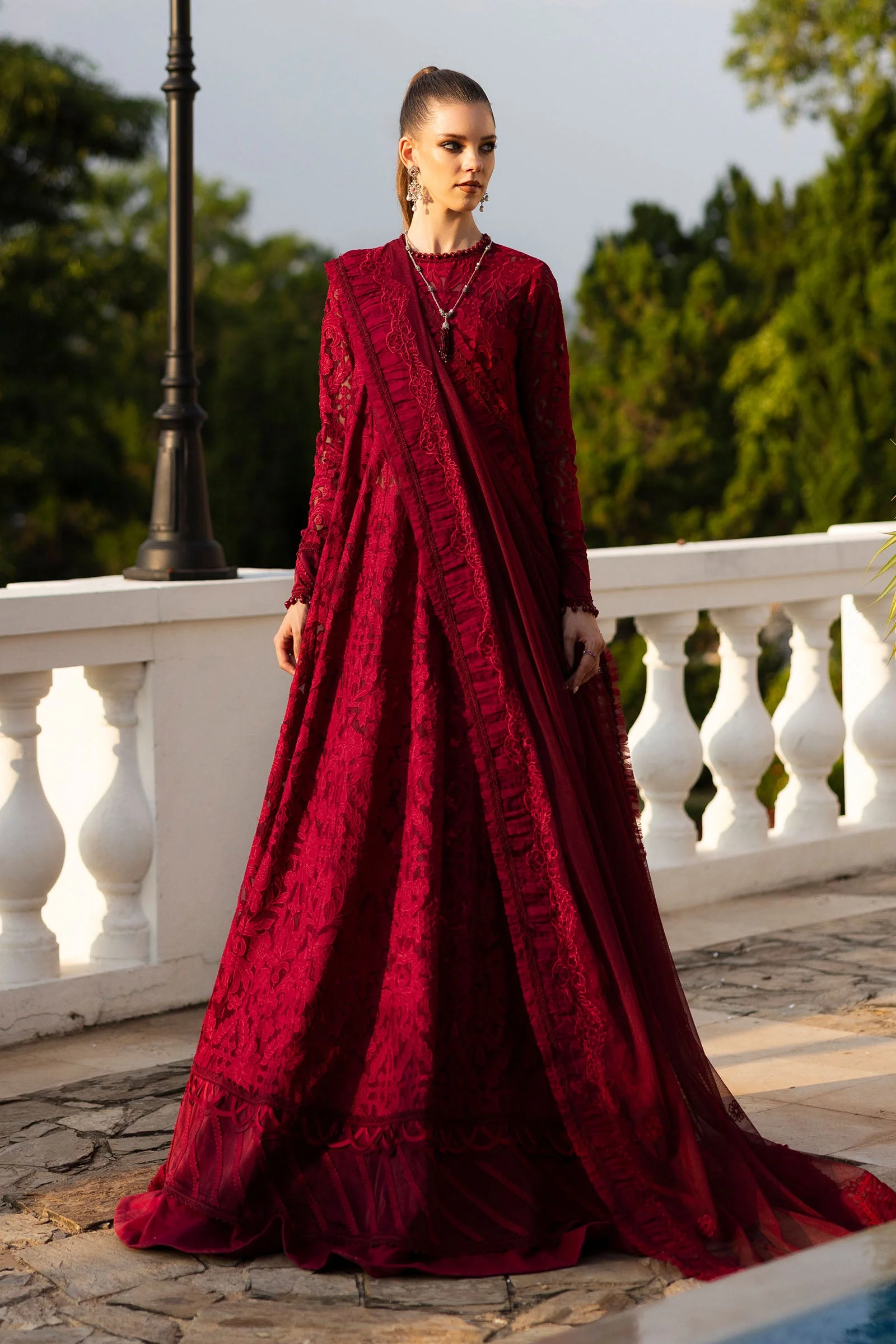 Embroidered Lawn Fabric (3Pcs) - Image 5