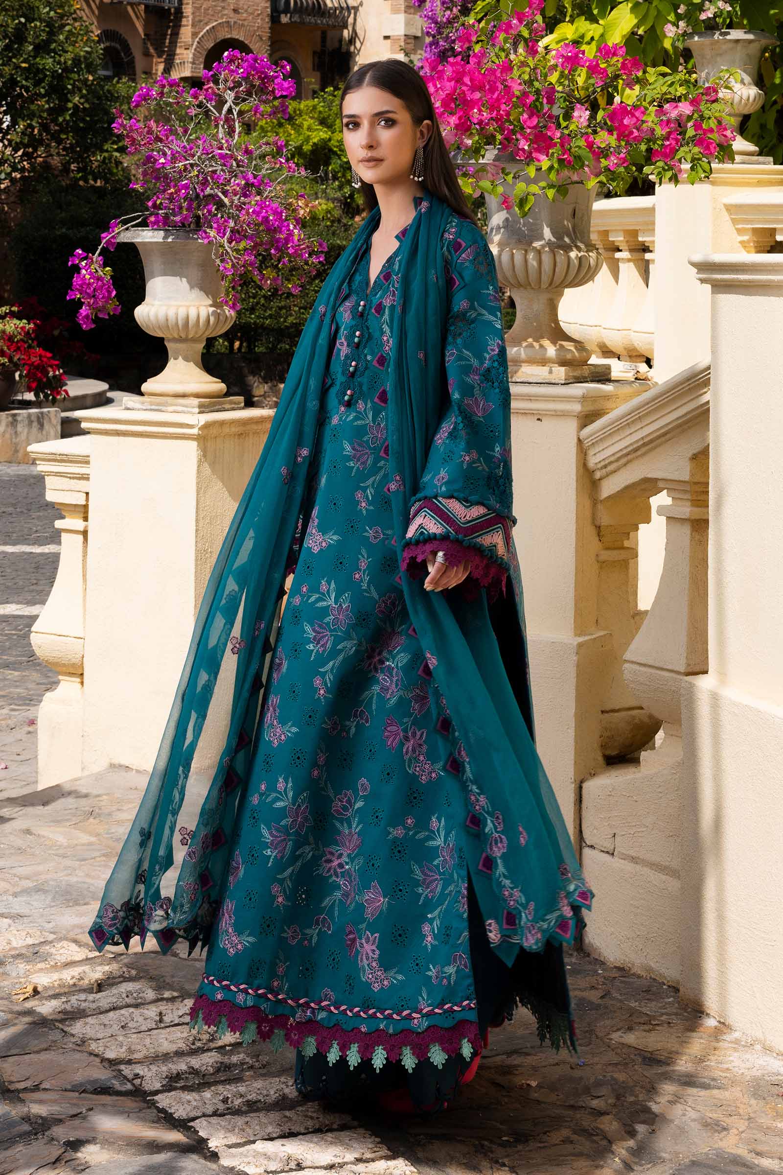 Embroidered Lawn Fabric (2Pcs) - Image 5