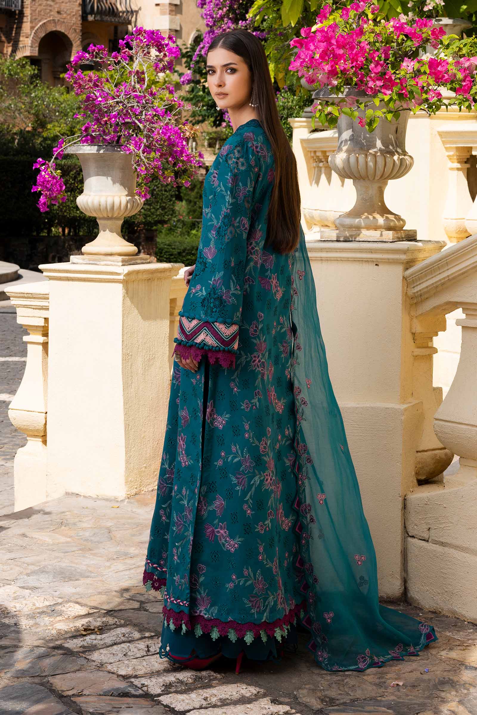 Embroidered Lawn Fabric (2Pcs) - Image 6