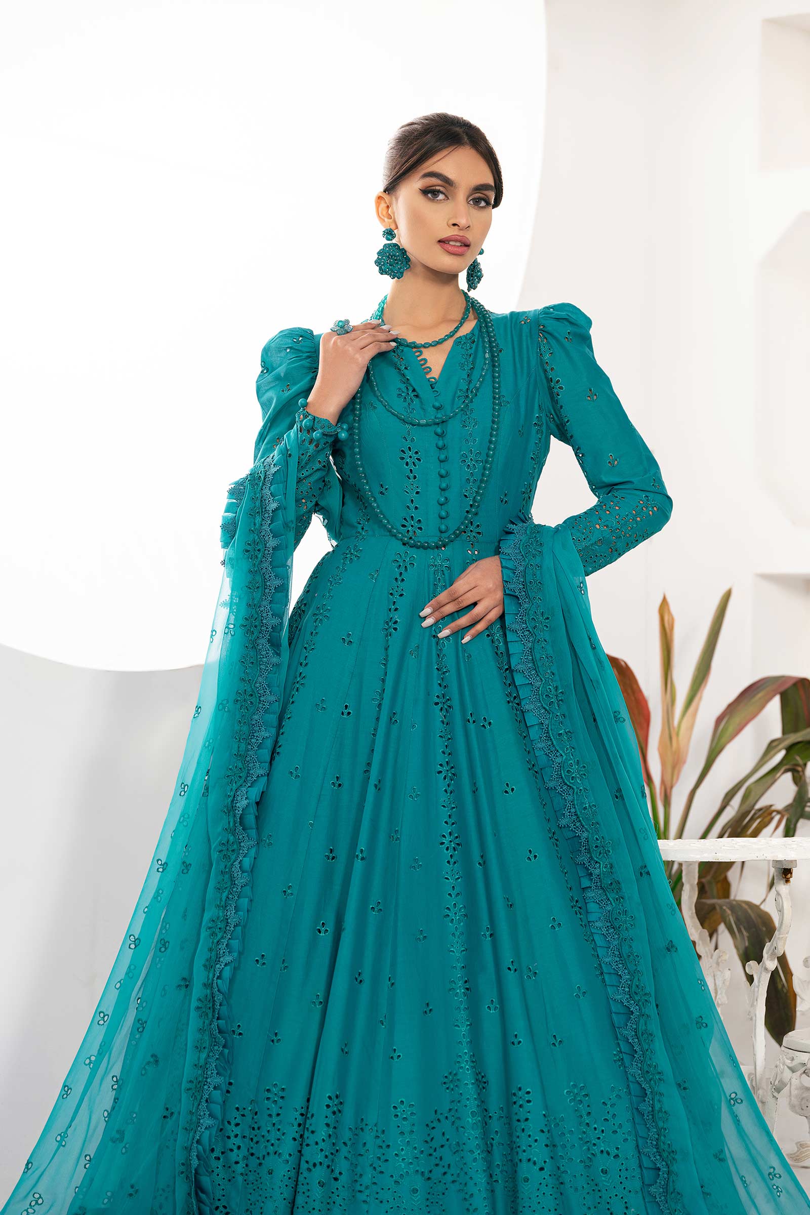M.Luxe Unstitched | LF-605 - Image 2
