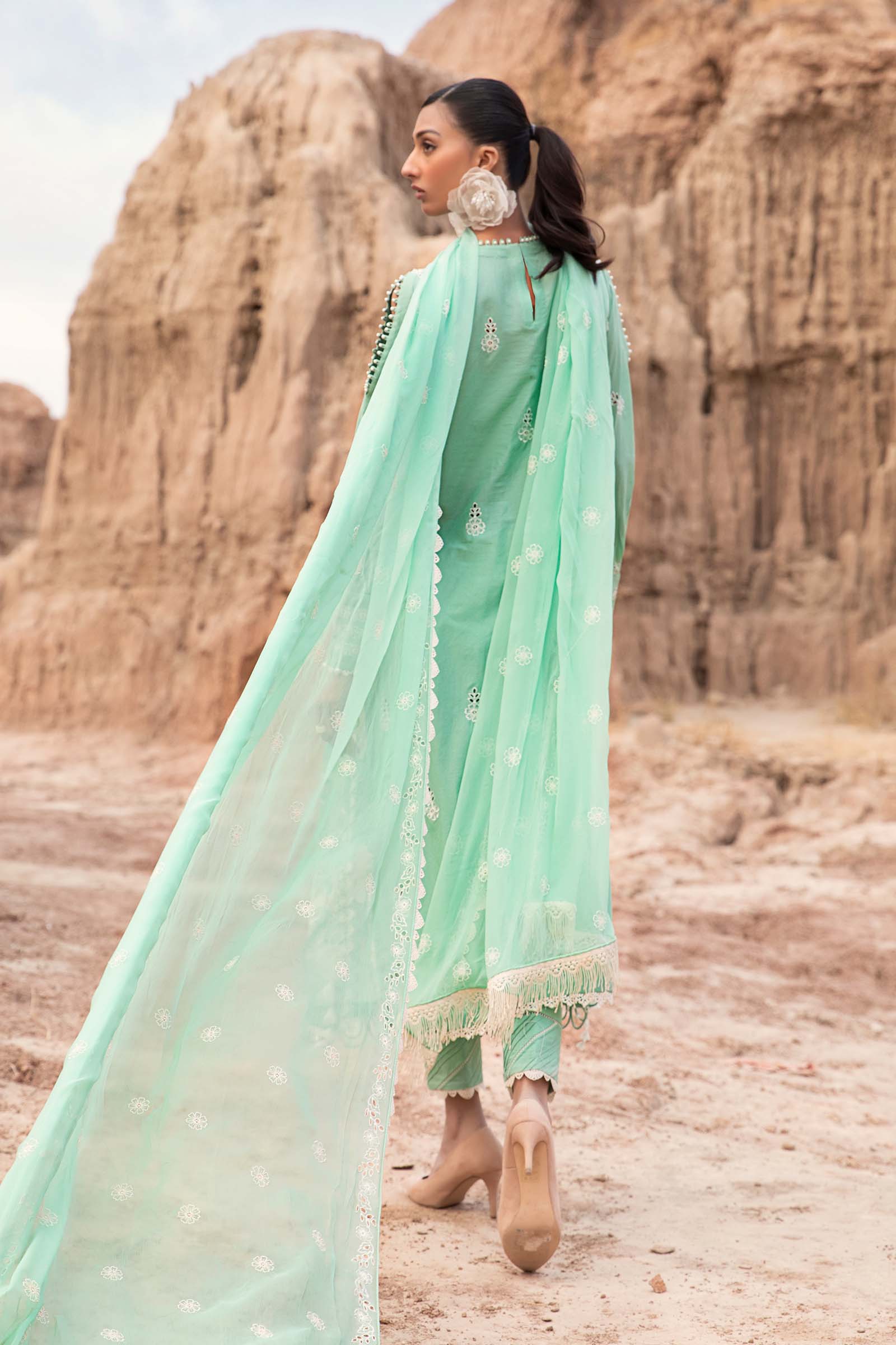 Embroidered Lawn Fabric (3Pcs) | LF-808 - Image 4
