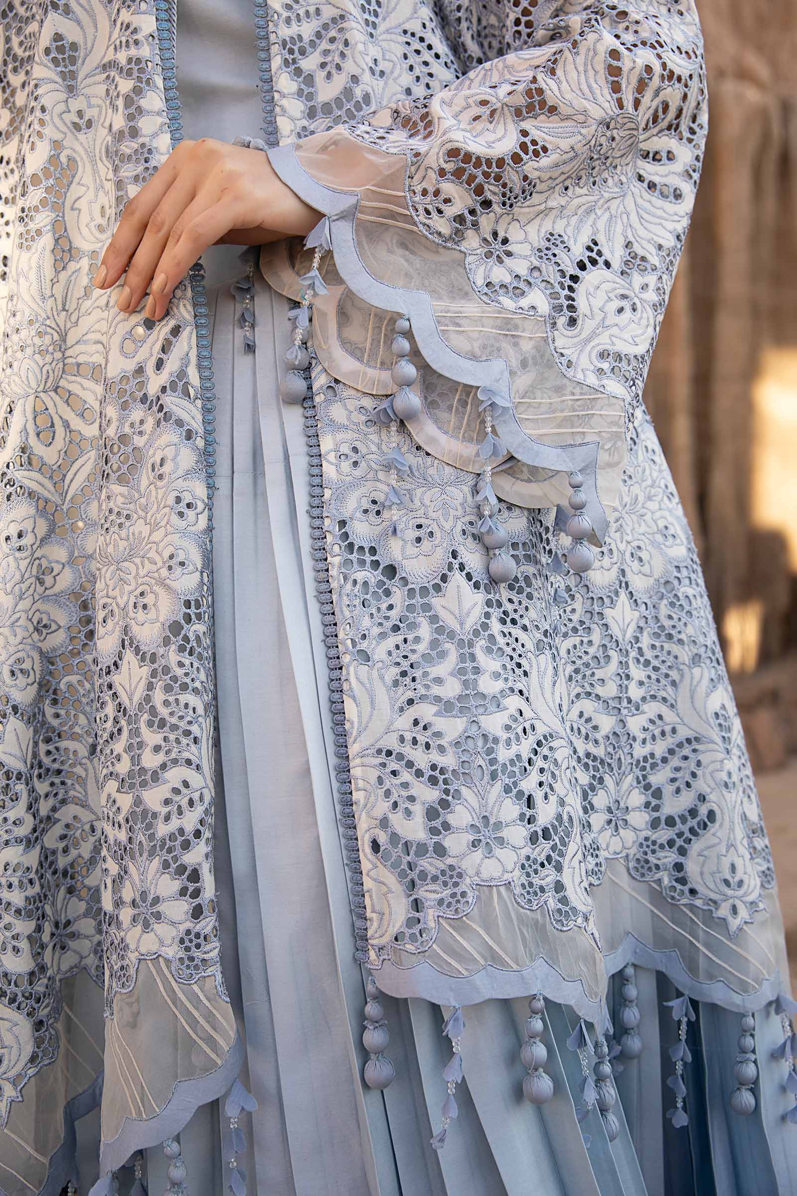 Embroidered Lawn Fabric (3Pcs) | LF-811 - Image 5