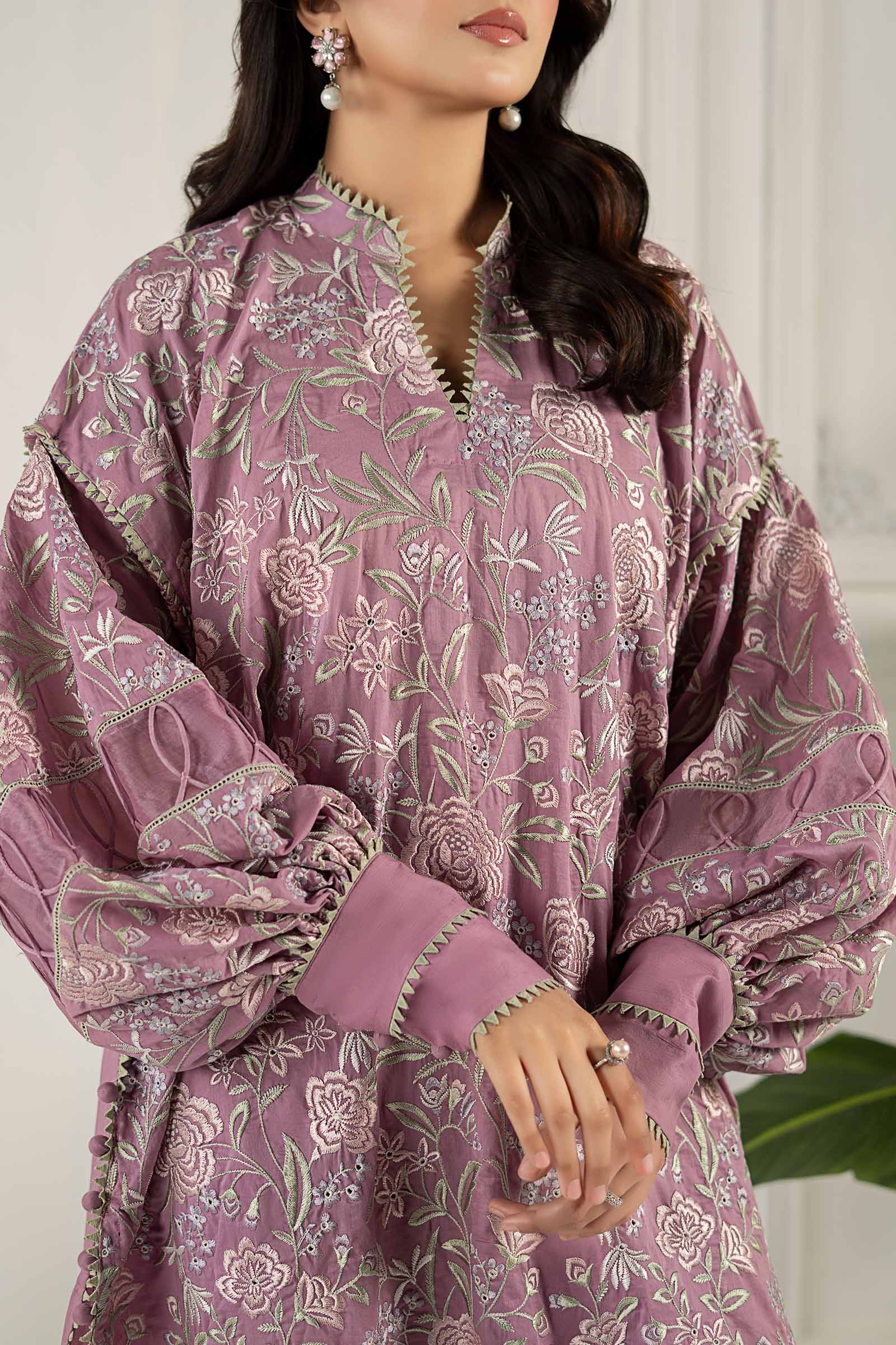 Embroidered Lawn Fabric (2Pcs) | LF-813 - Image 7