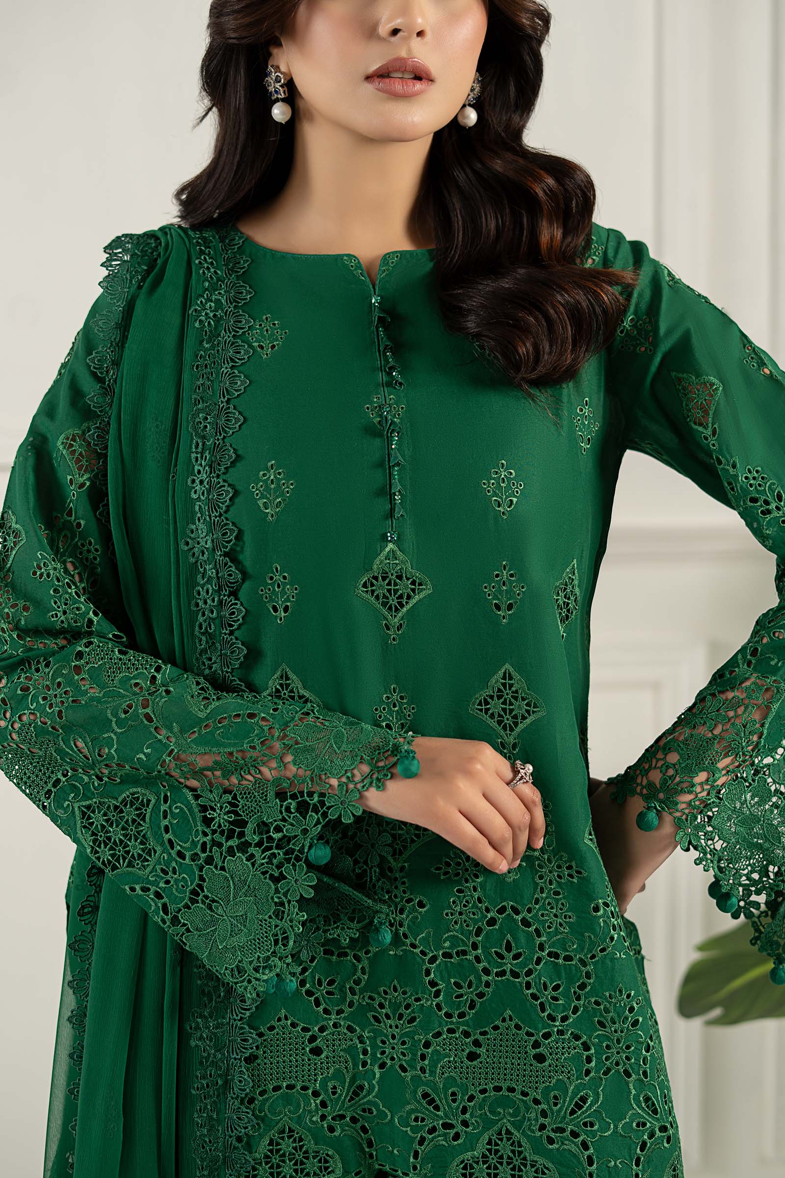 Embroidered Lawn Fabric (3Pcs) | LF-815 - Image 2