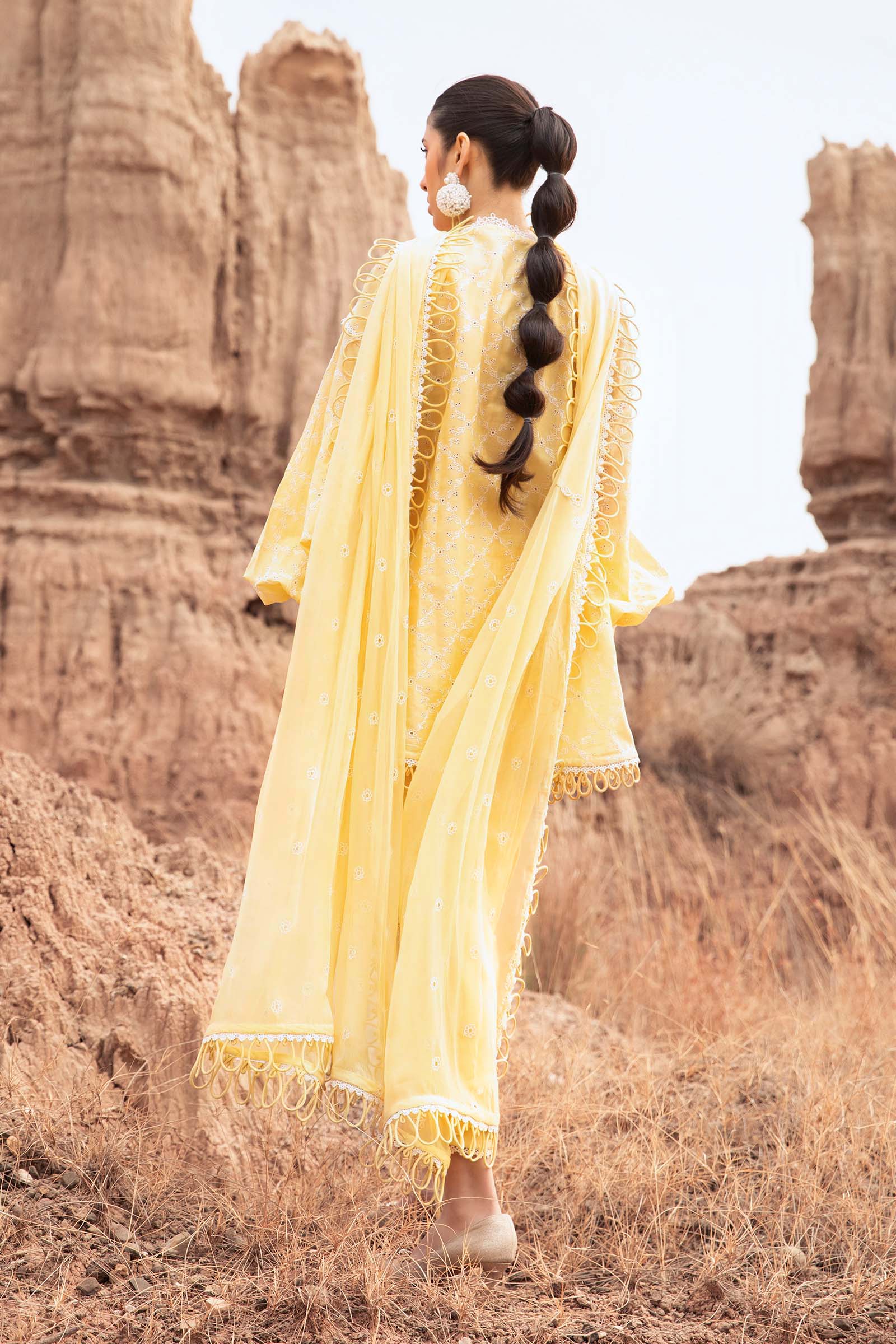 Embroidered Lawn Fabric (3Pcs) | LF-816 - Image 7