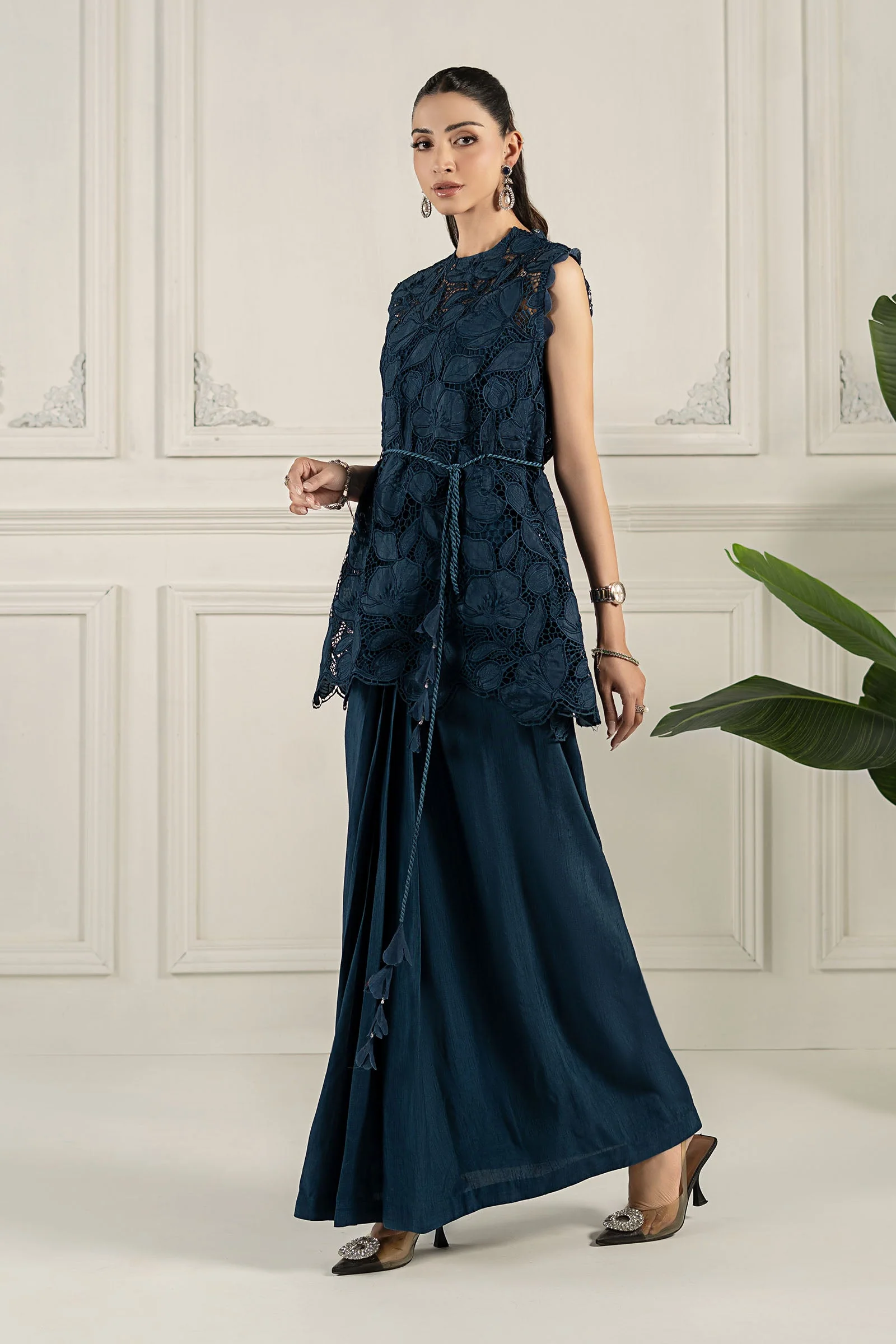 Embroidered Silk Fabric (1Pc) | LF-CH1 - Image 4