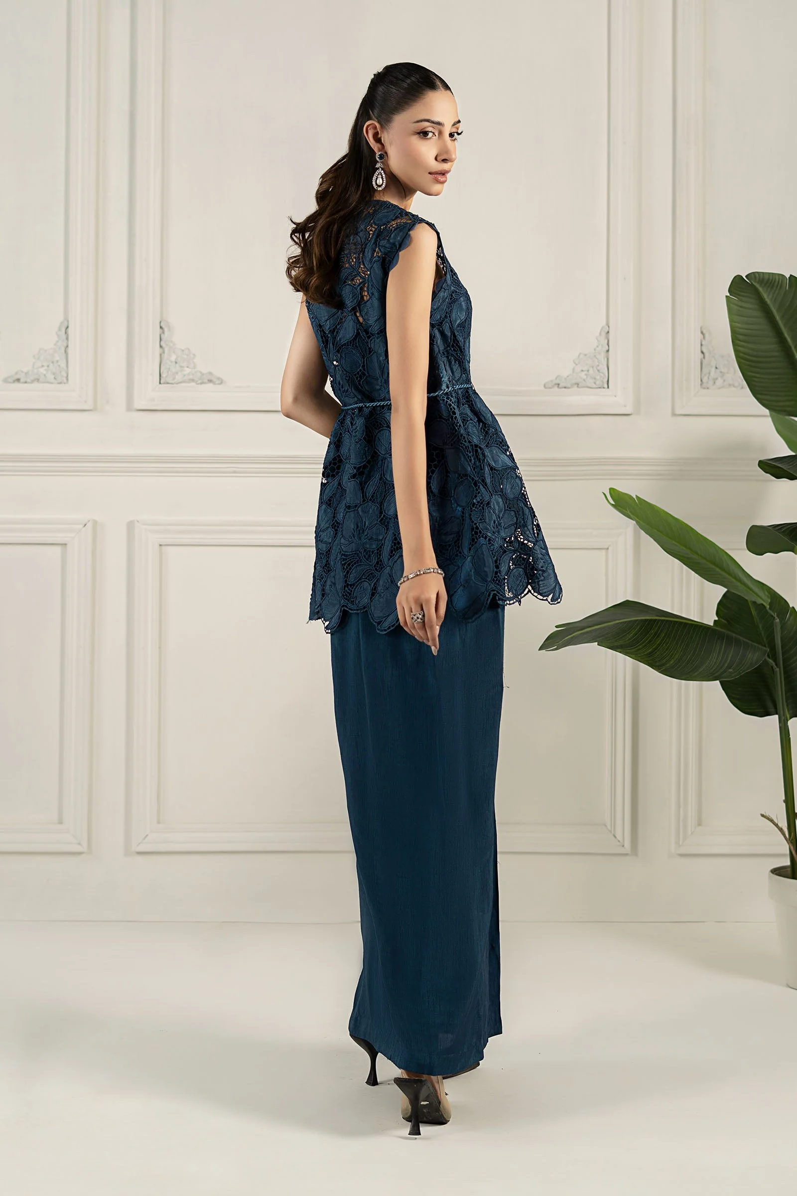 Embroidered Silk Fabric (1Pc) | LF-CH1 - Image 5