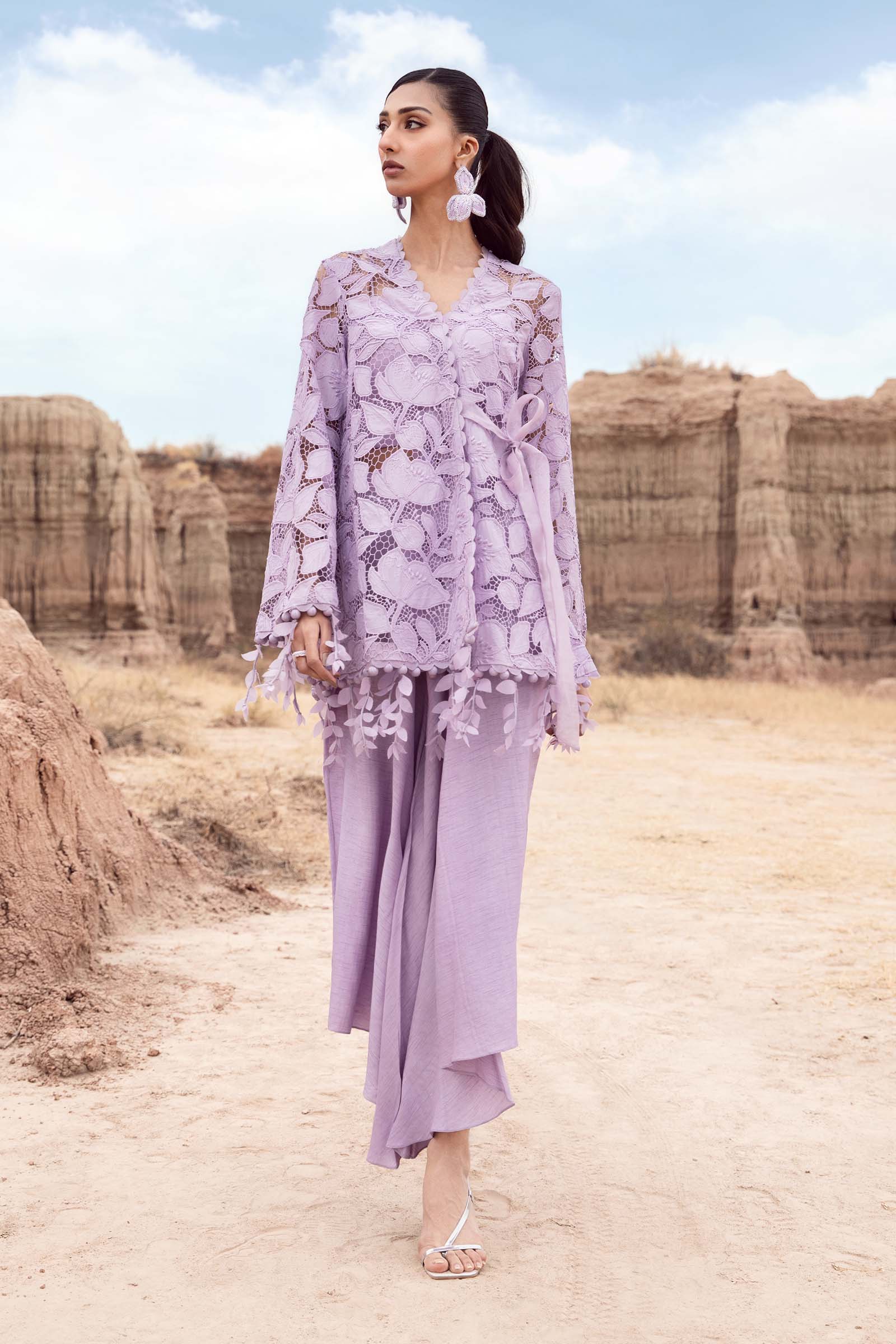 Embroidered Silk Fabric (1Pc) | LF-CH1