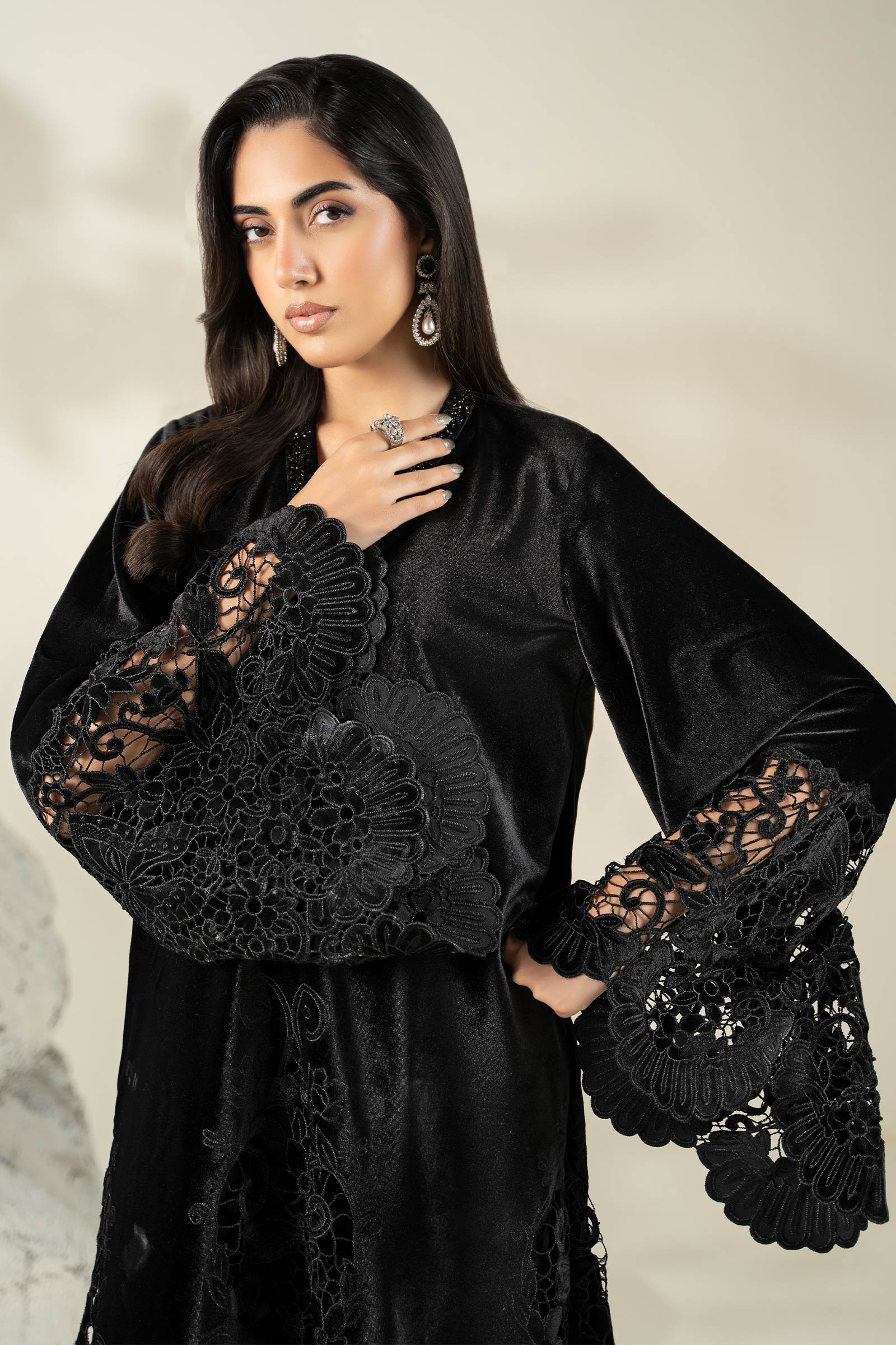 Embroidered Velvet Fabric (1Pc) | LF-CH25-03 - Image 3