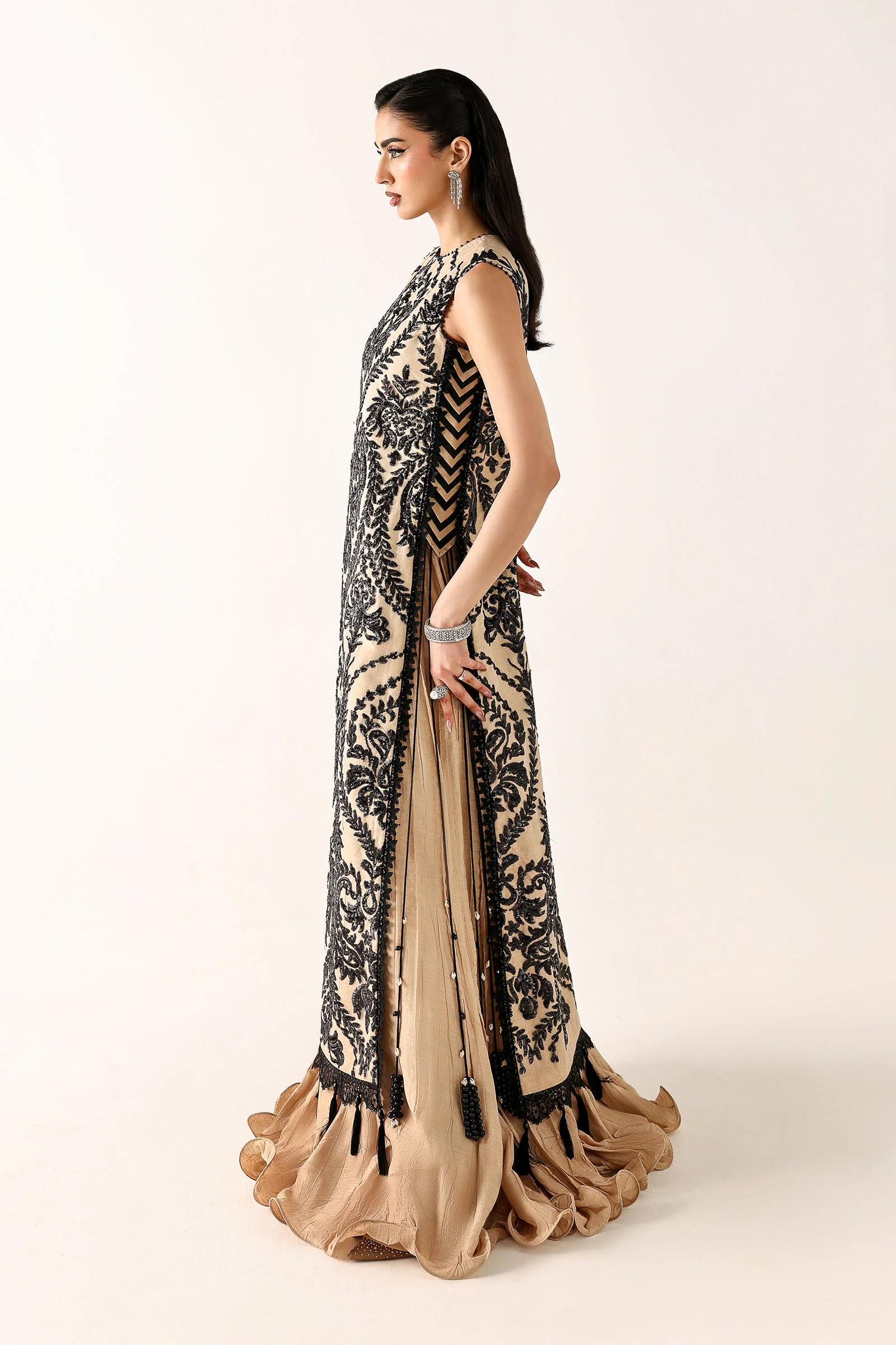 Embroidered Net Fabric (1Pc) - Image 5