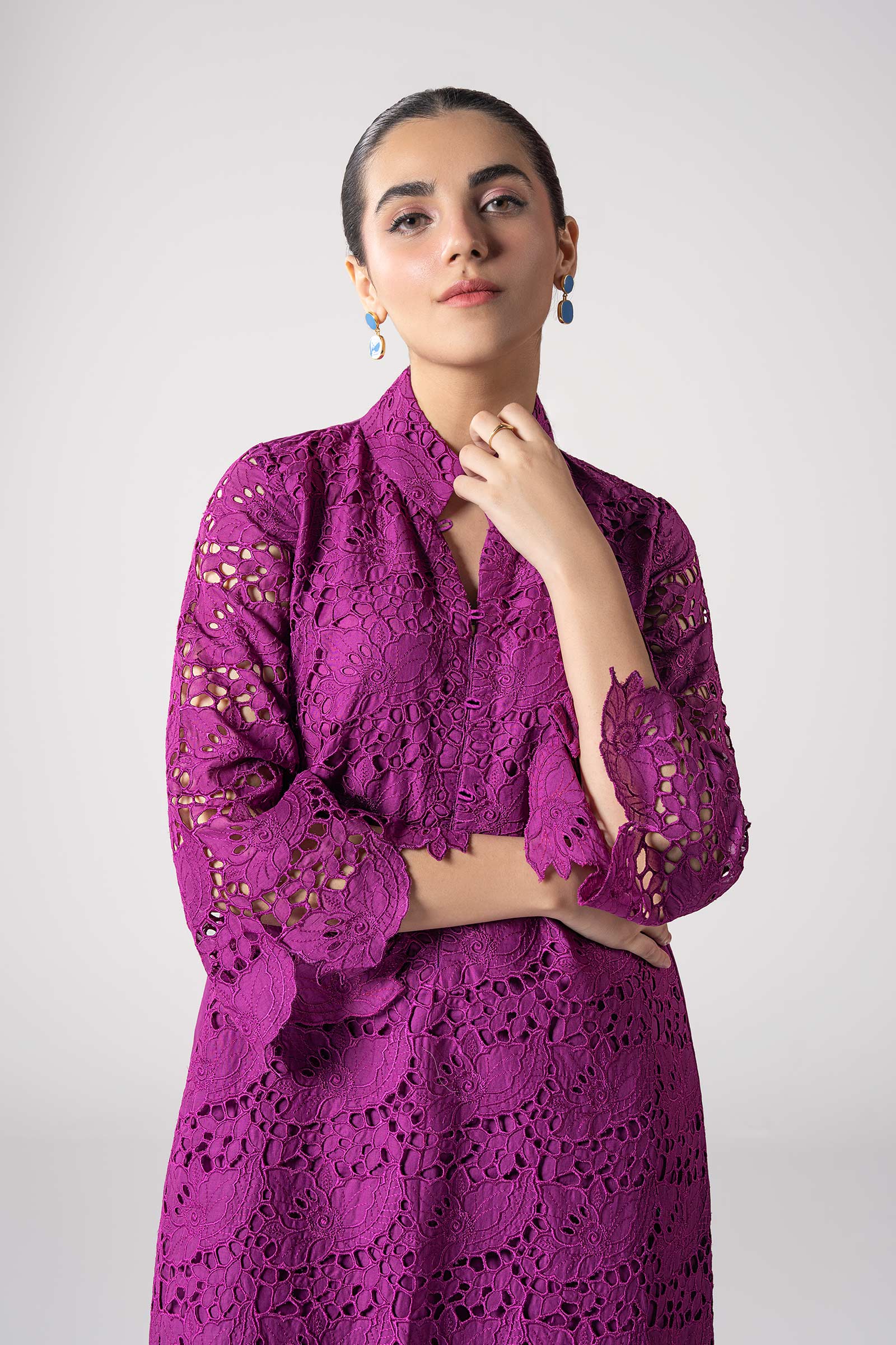 2 Pc Embroidered Lawn Suit - Image 2