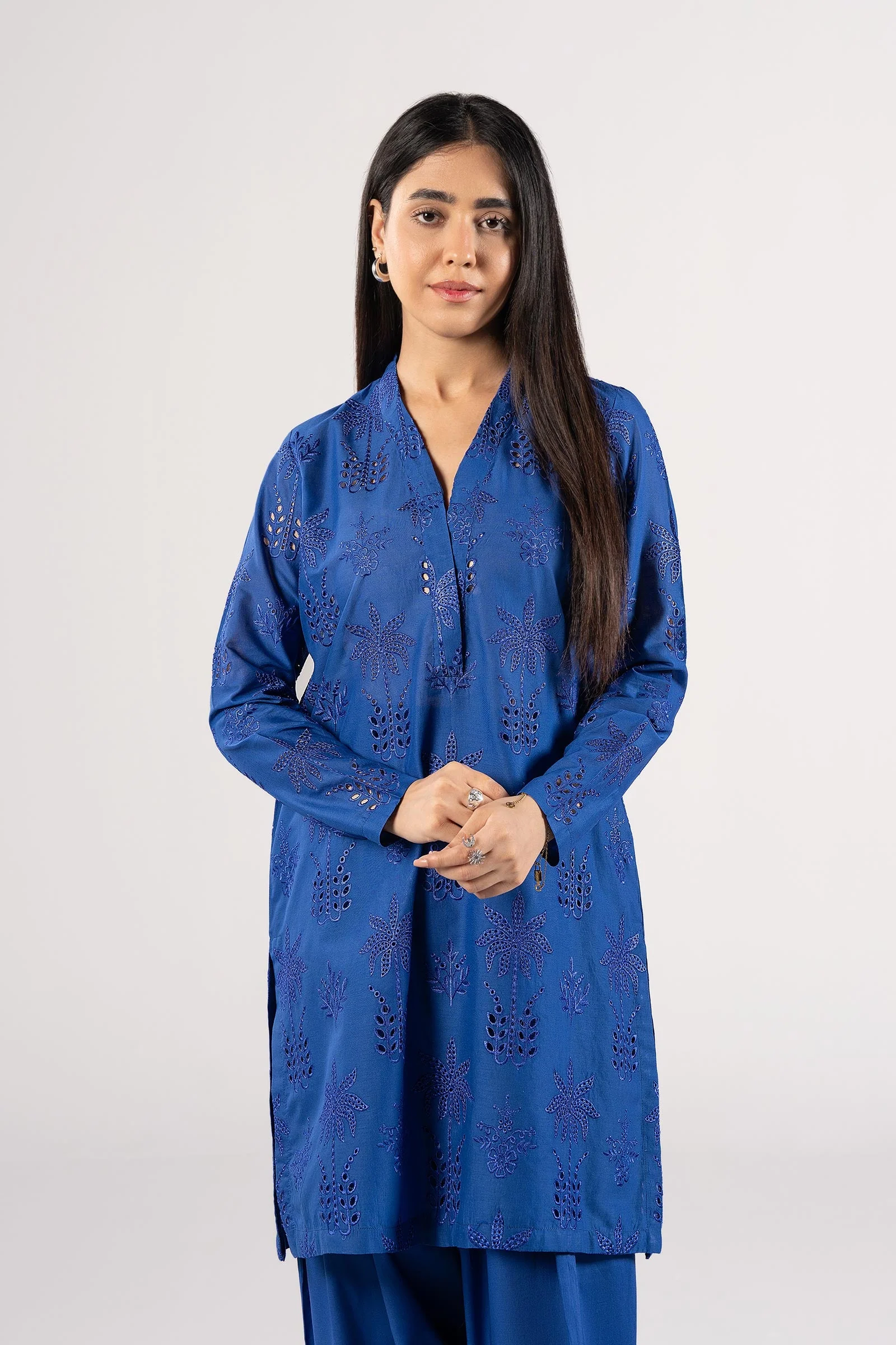 2 Pc Embroidered Lawn Suit - Image 3