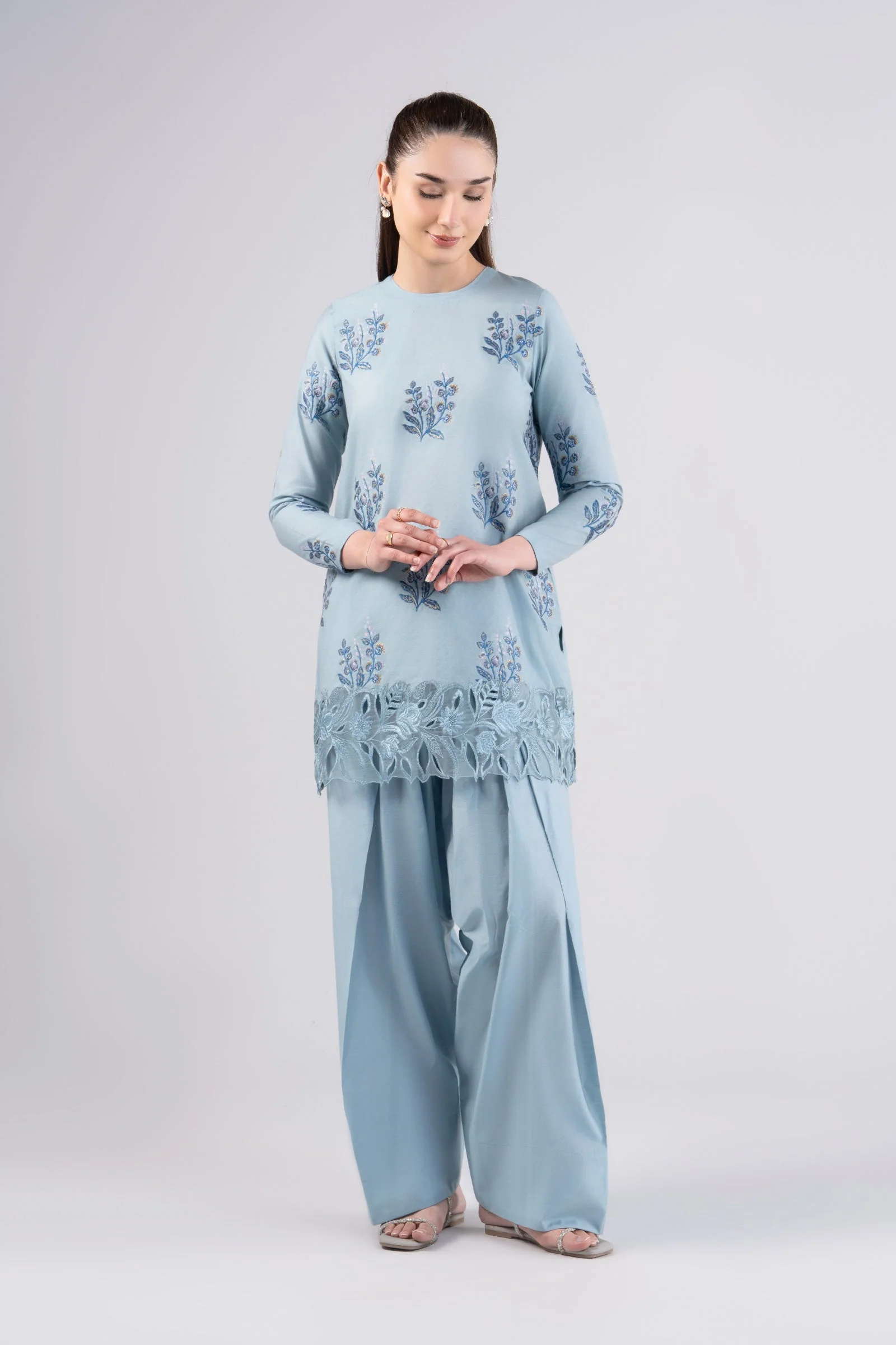 2 Pc Embroidered Jacquard Suit
