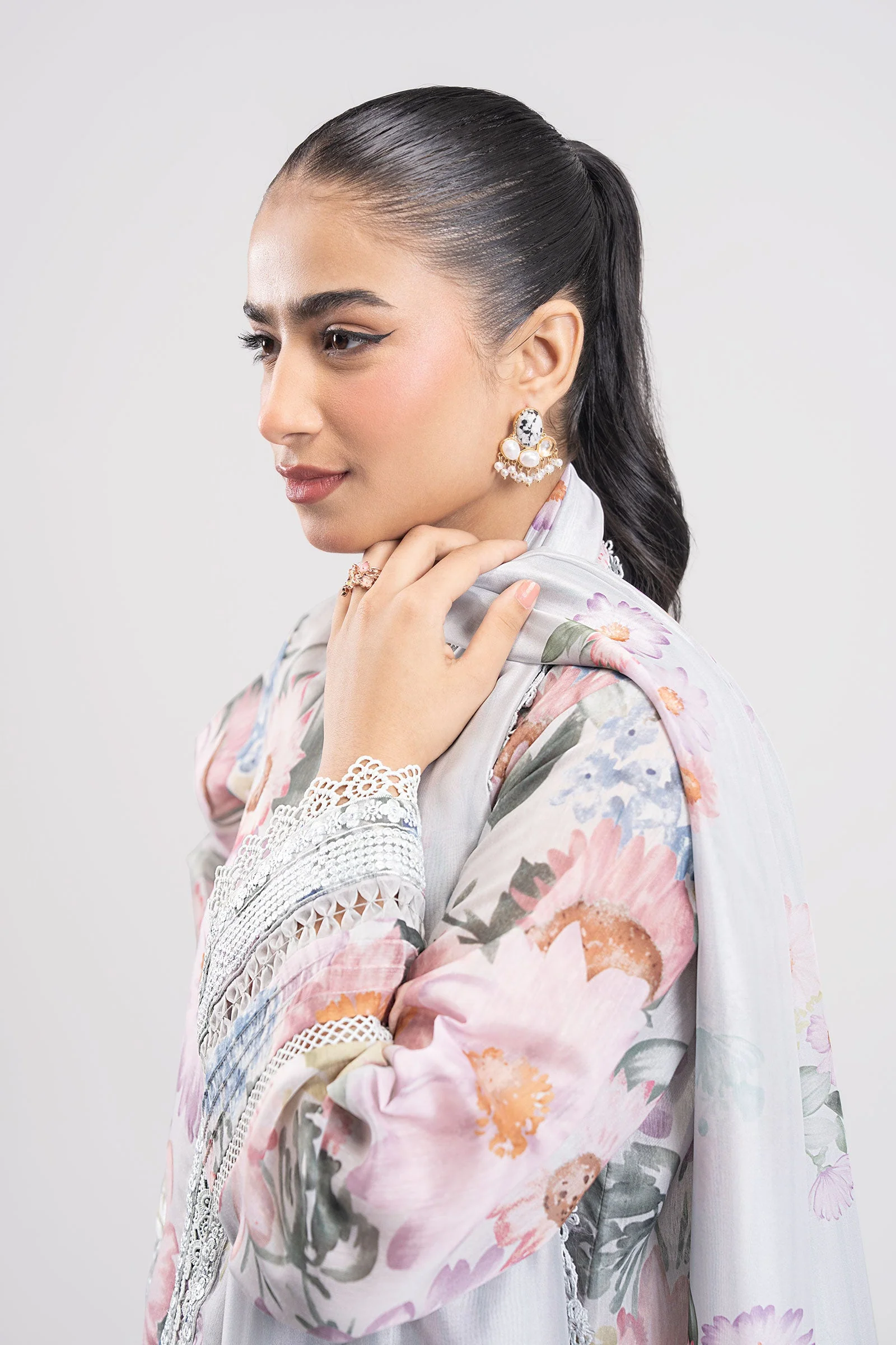 3 Pc Printed Silk Suit - Image 4