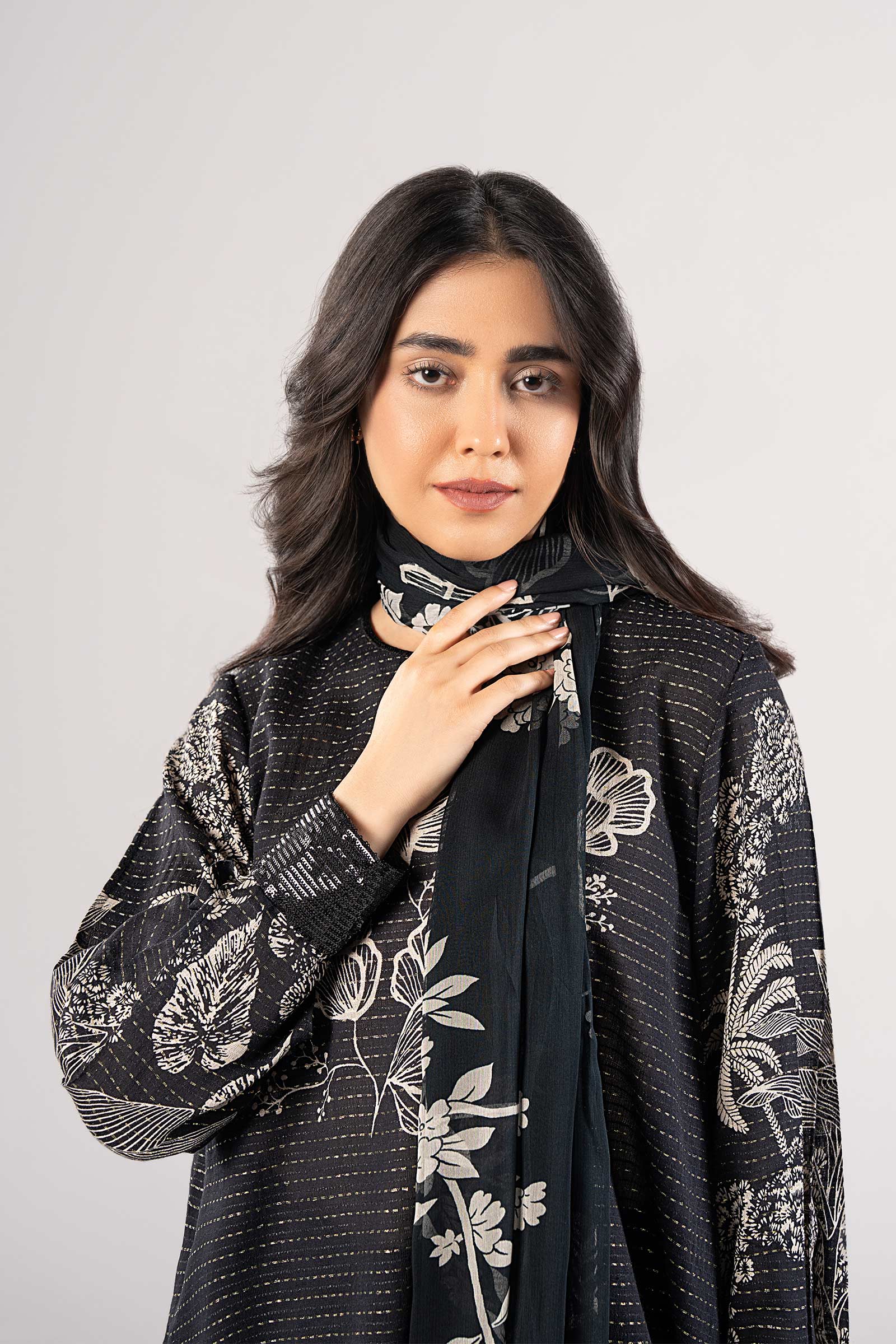2 Pc Embroidered Lurex Cotton Suit - Image 2