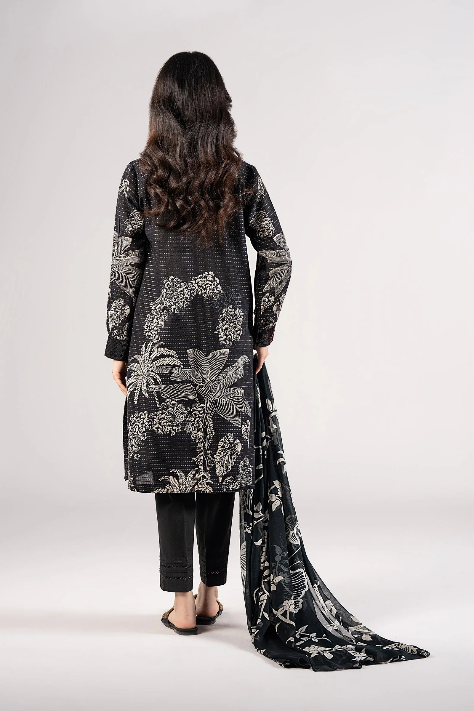 2 Pc Embroidered Lurex Cotton Suit - Image 6
