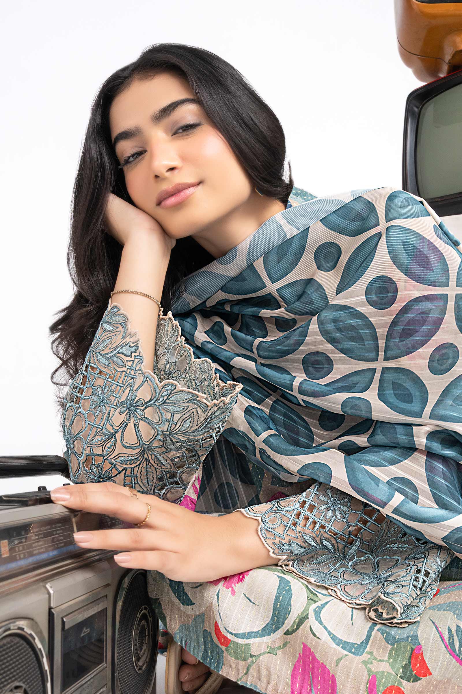 2 Pc Embroidered Lurex Cotton Suit - Image 2