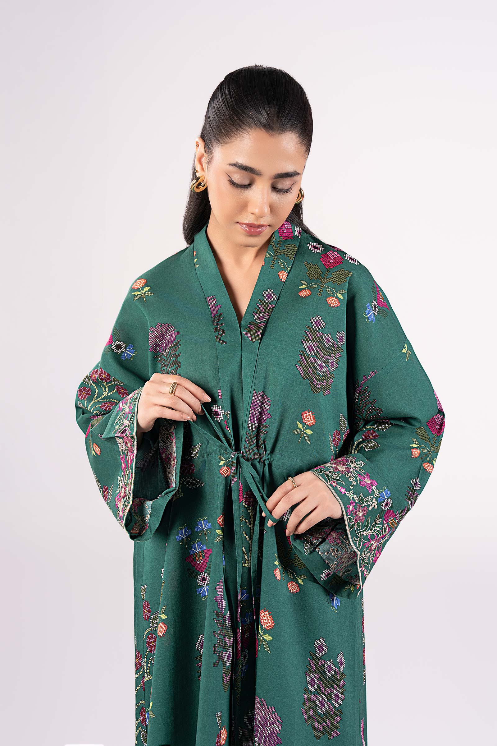 2 Pc Embroidered Slub Lawn Suit - Image 3