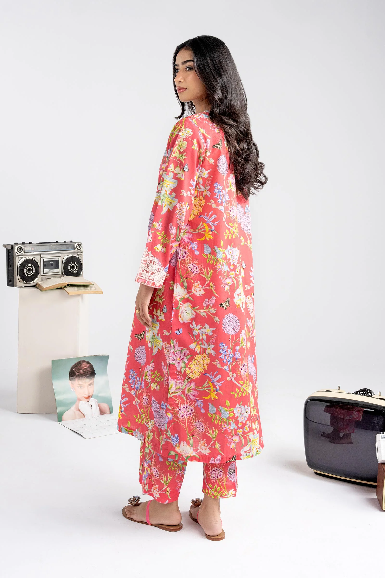 2 Pc Embroidered Slub Lawn Suit - Image 7