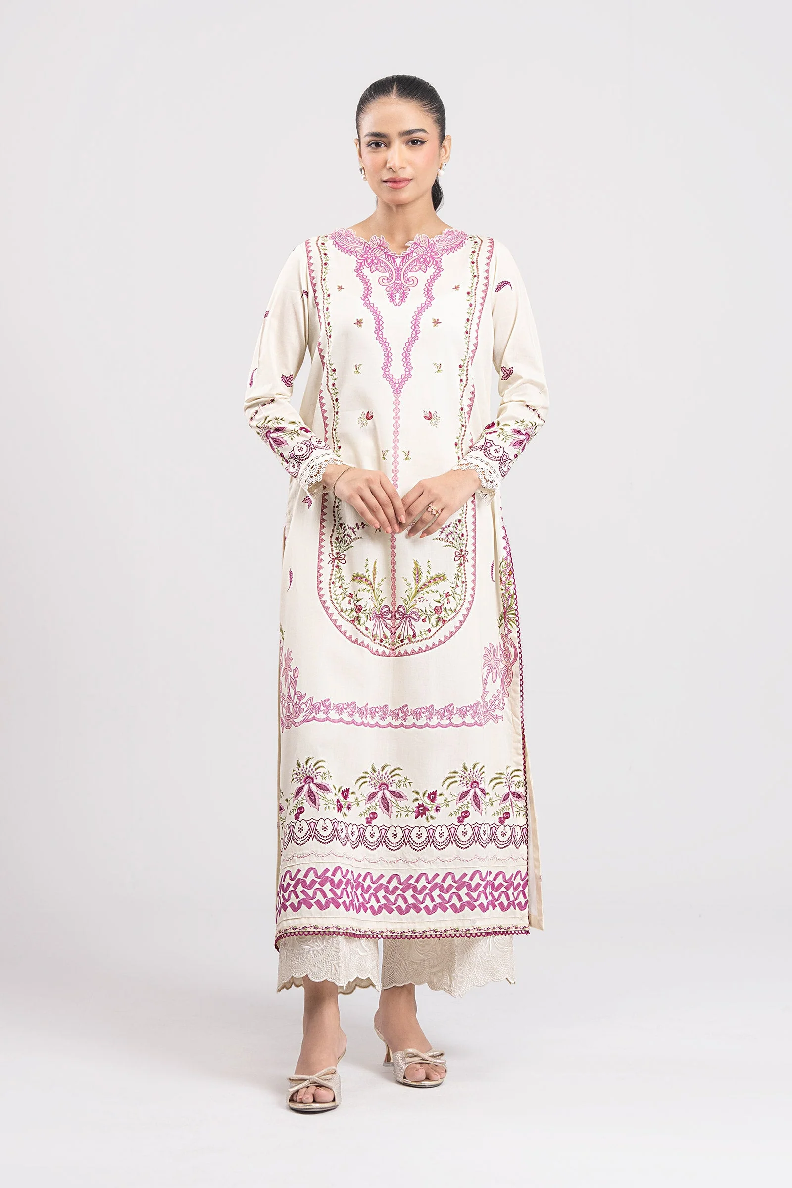2 Pc Embroidered Slub Lawn Suit