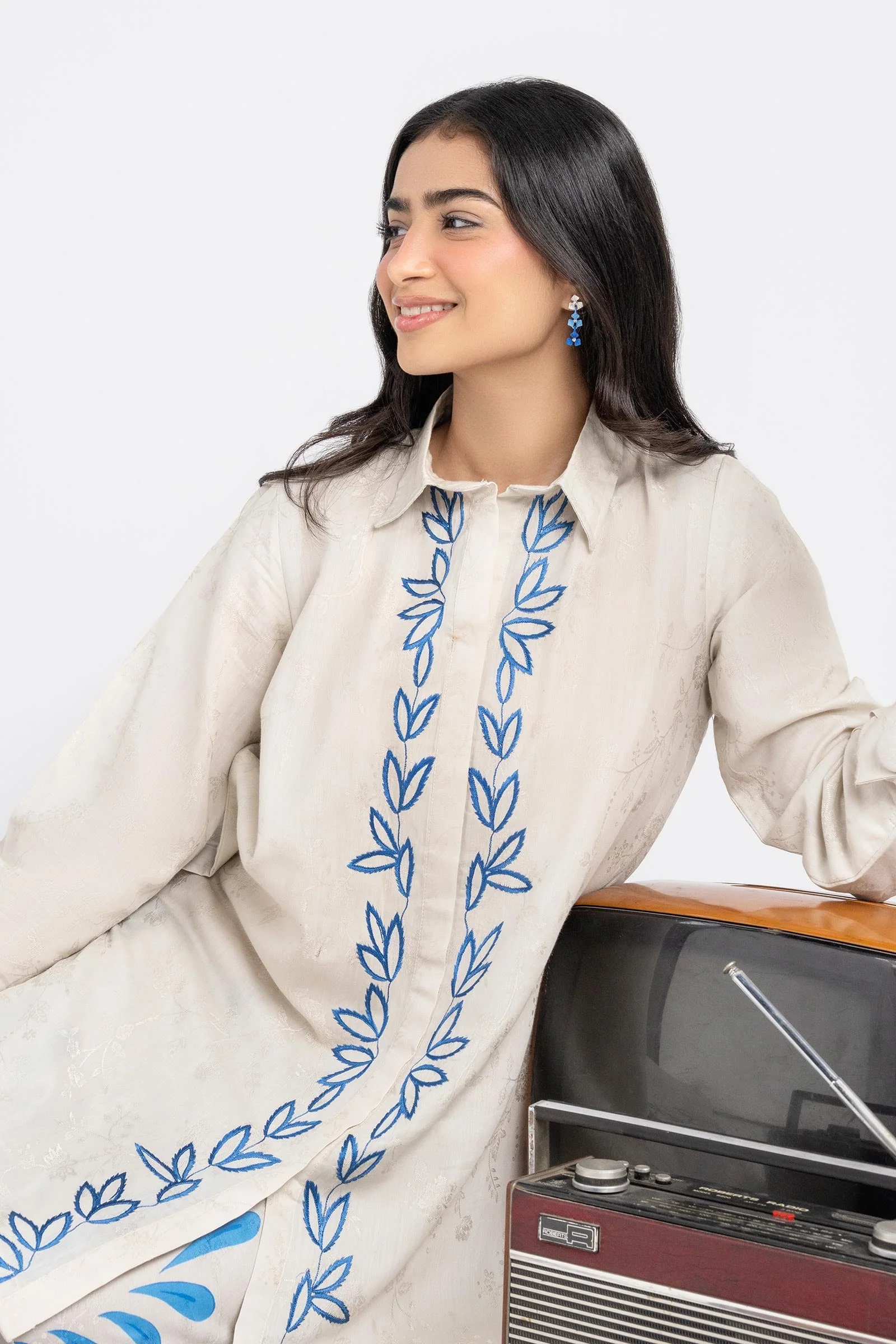 2 Pc Embroidered Dobby Viscose Suit - Image 3