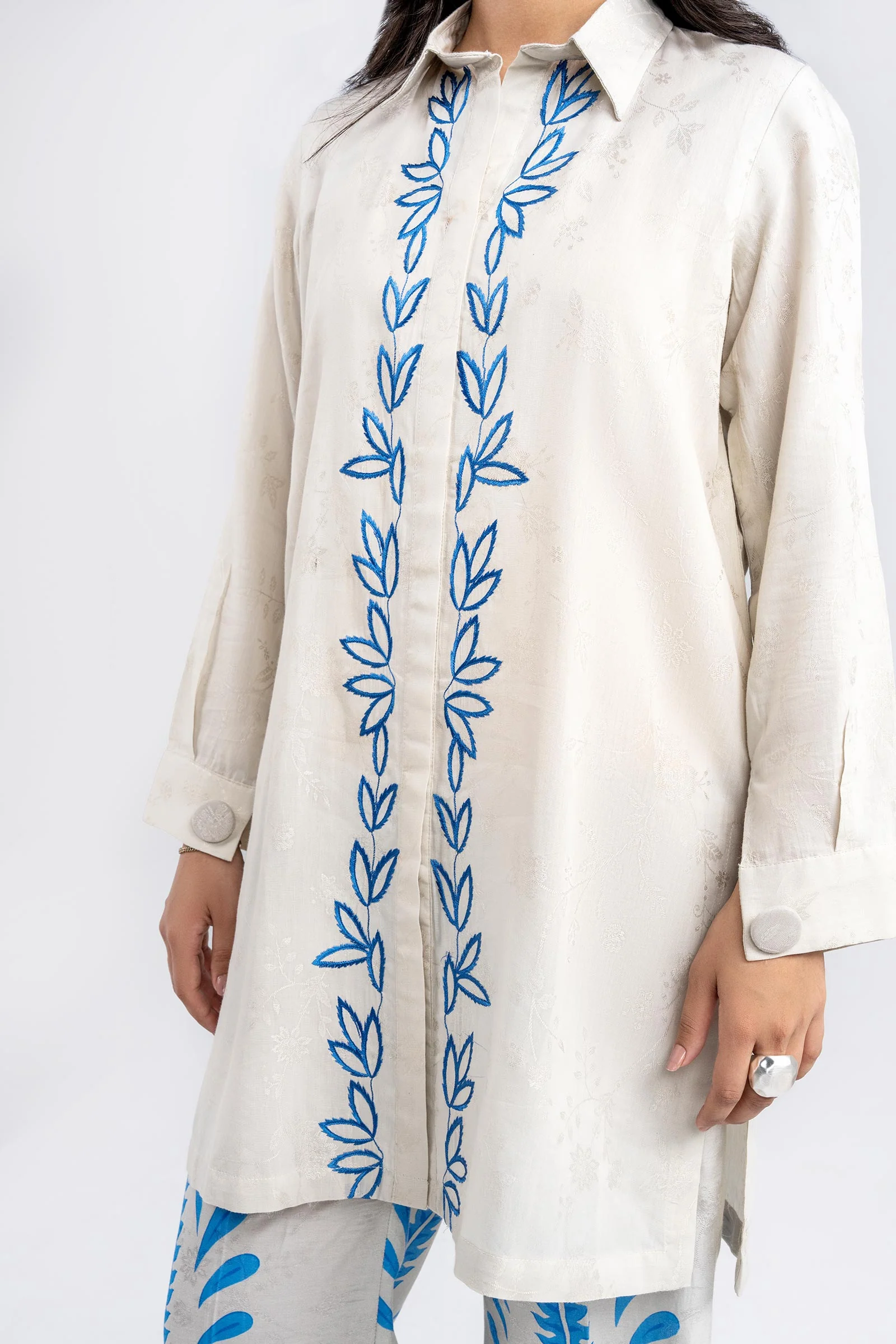 2 Pc Embroidered Dobby Viscose Suit - Image 4