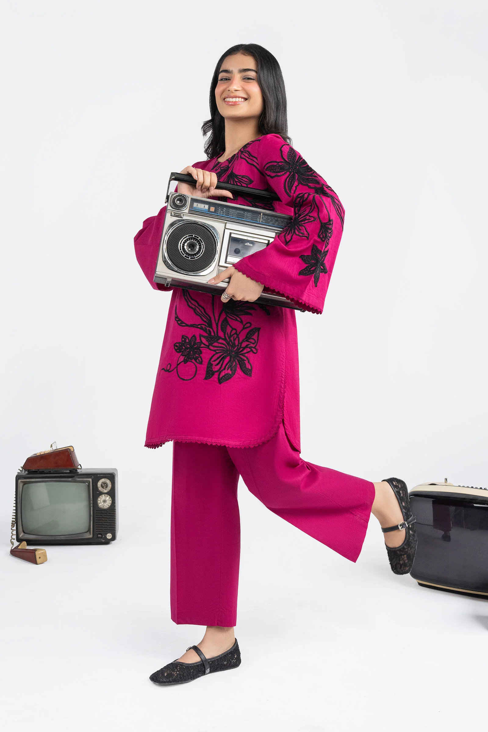 2 Pc Embroidered Crosshatch Lawn Suit - Image 2