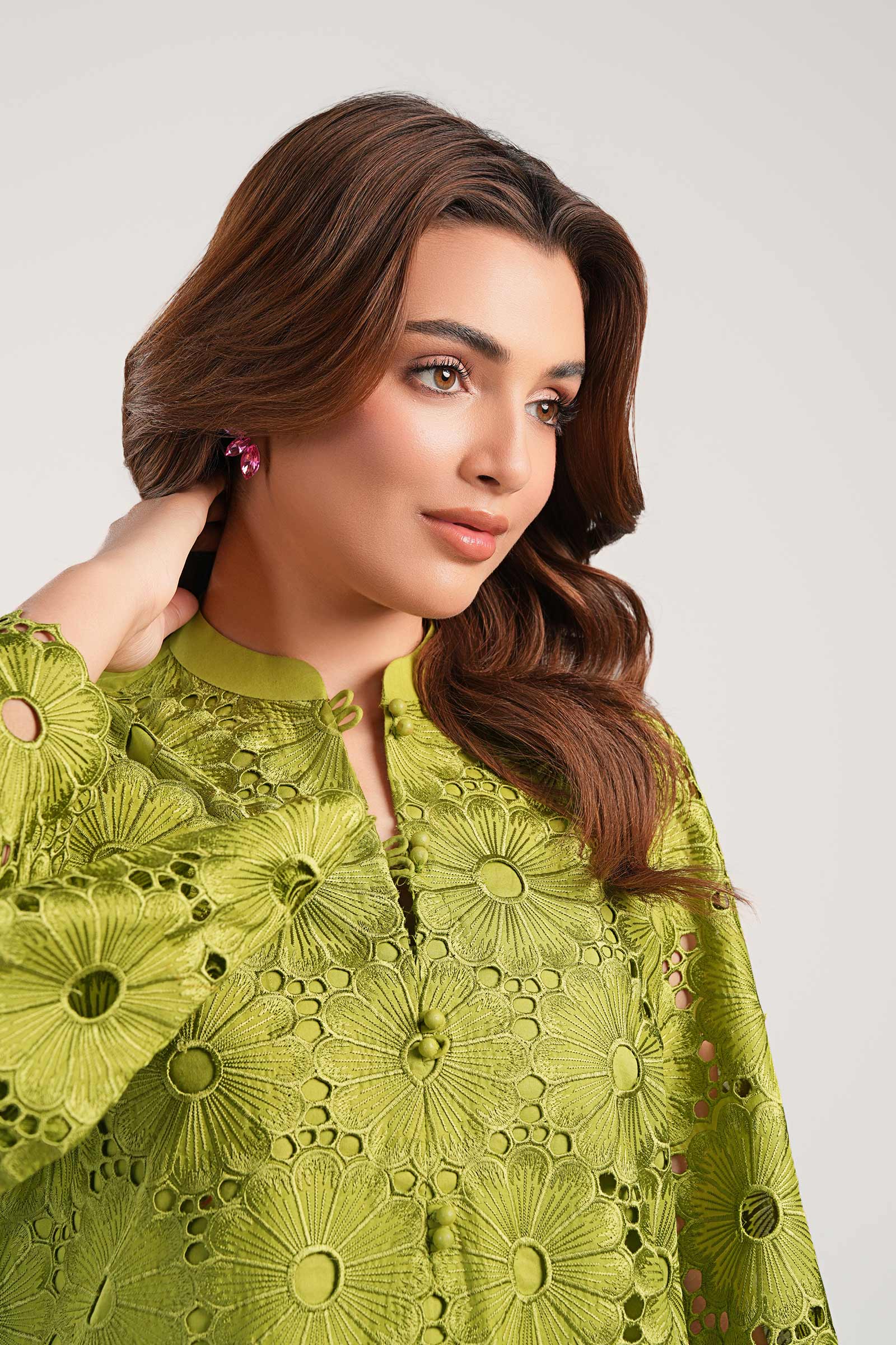 2 Pc Embroidered Lawn Suit - Image 6