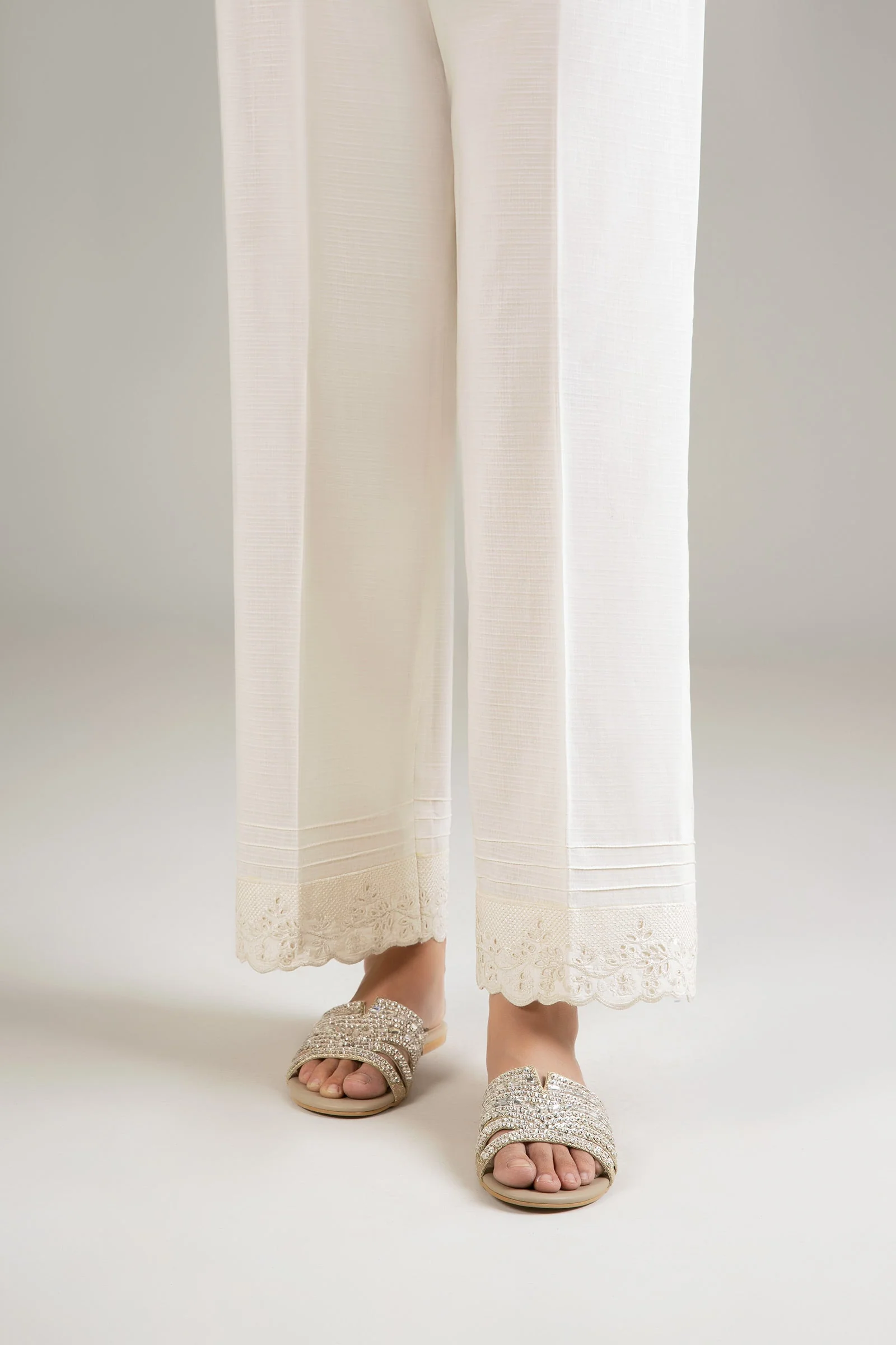 Embroidered Dobby Trouser