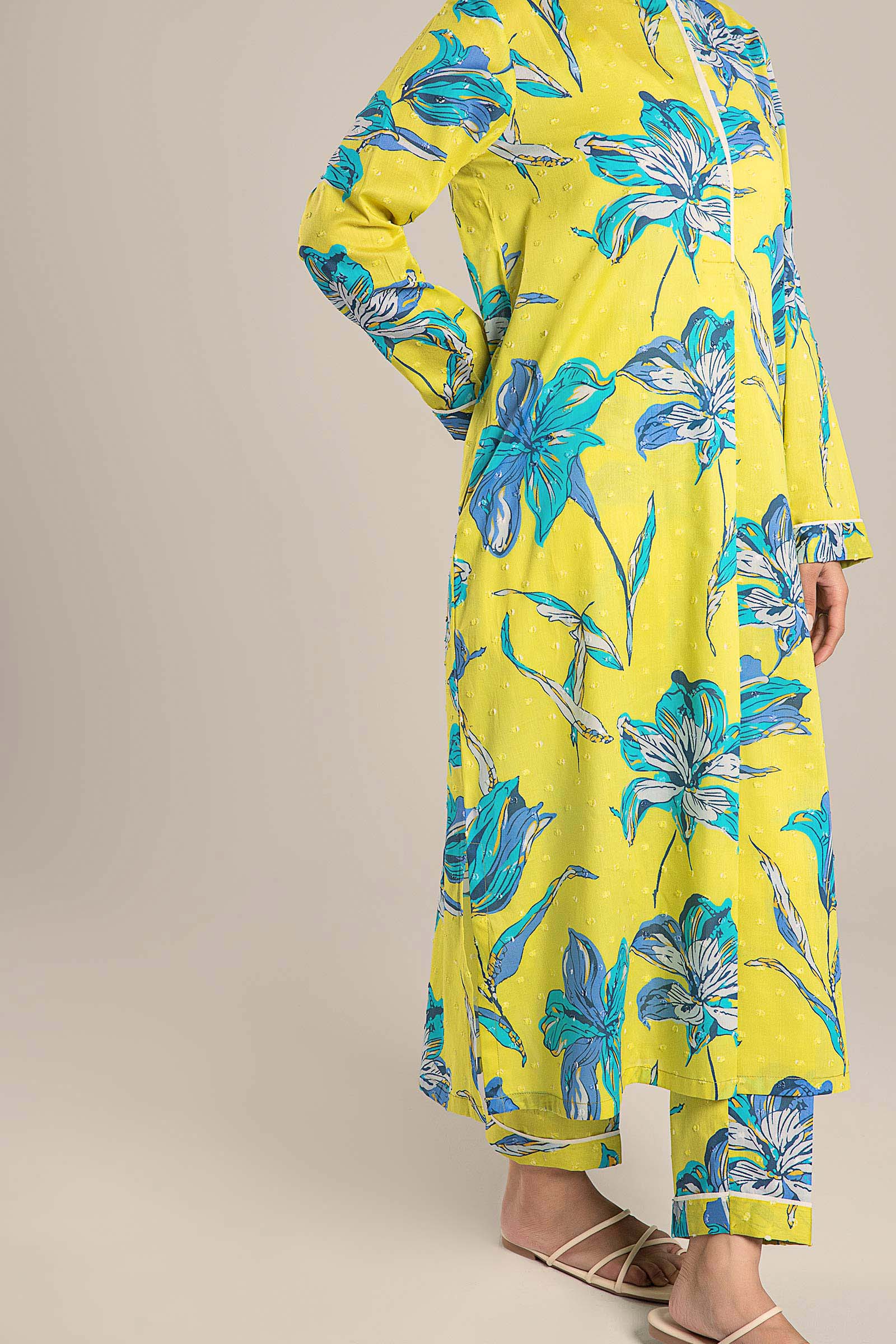 2 Pc Printed Brochia Suit - Image 5