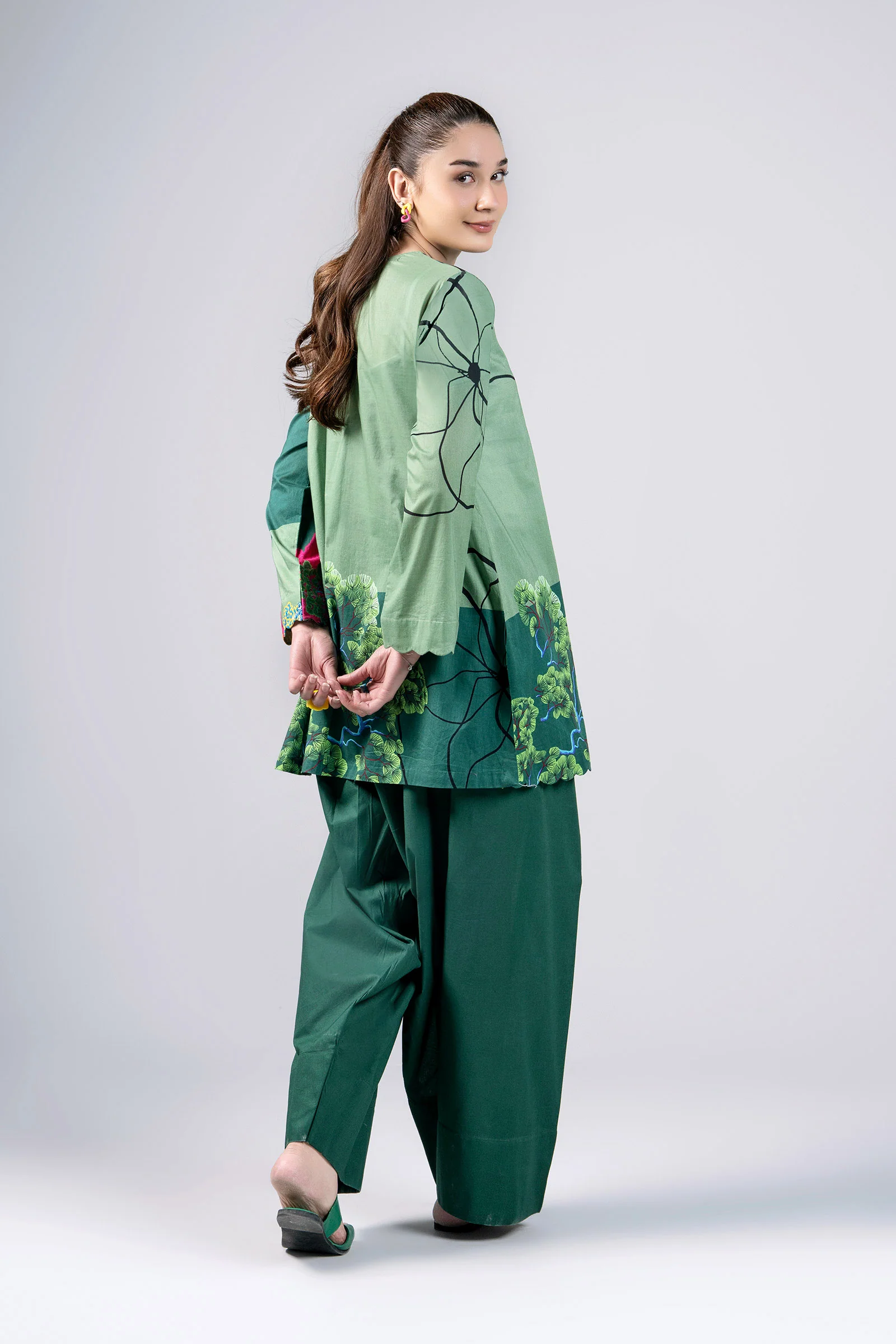 2 Pc Printed Slub Lawn Suit - Image 5