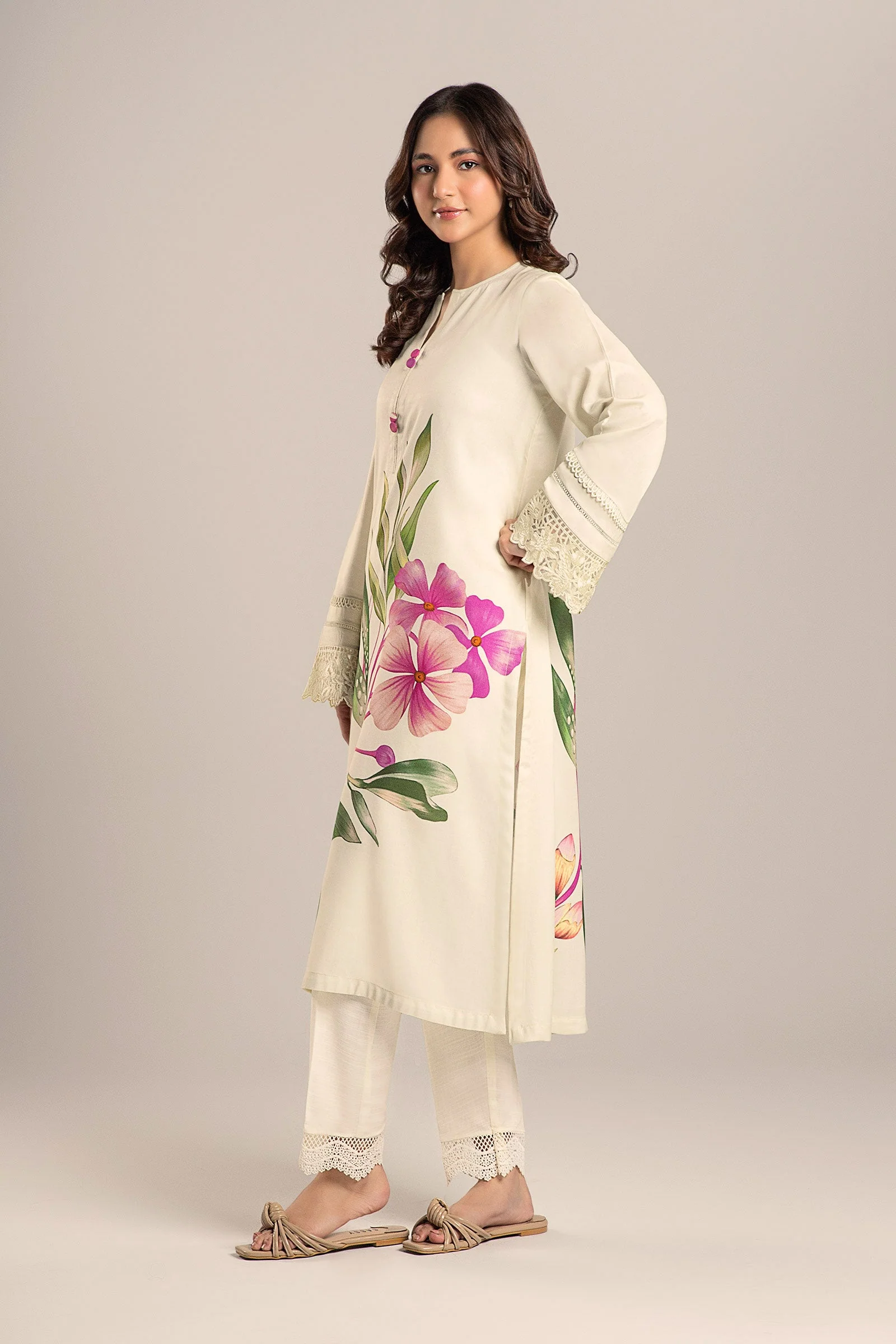 Printed Arabic Lawn Shirt - Image 5
