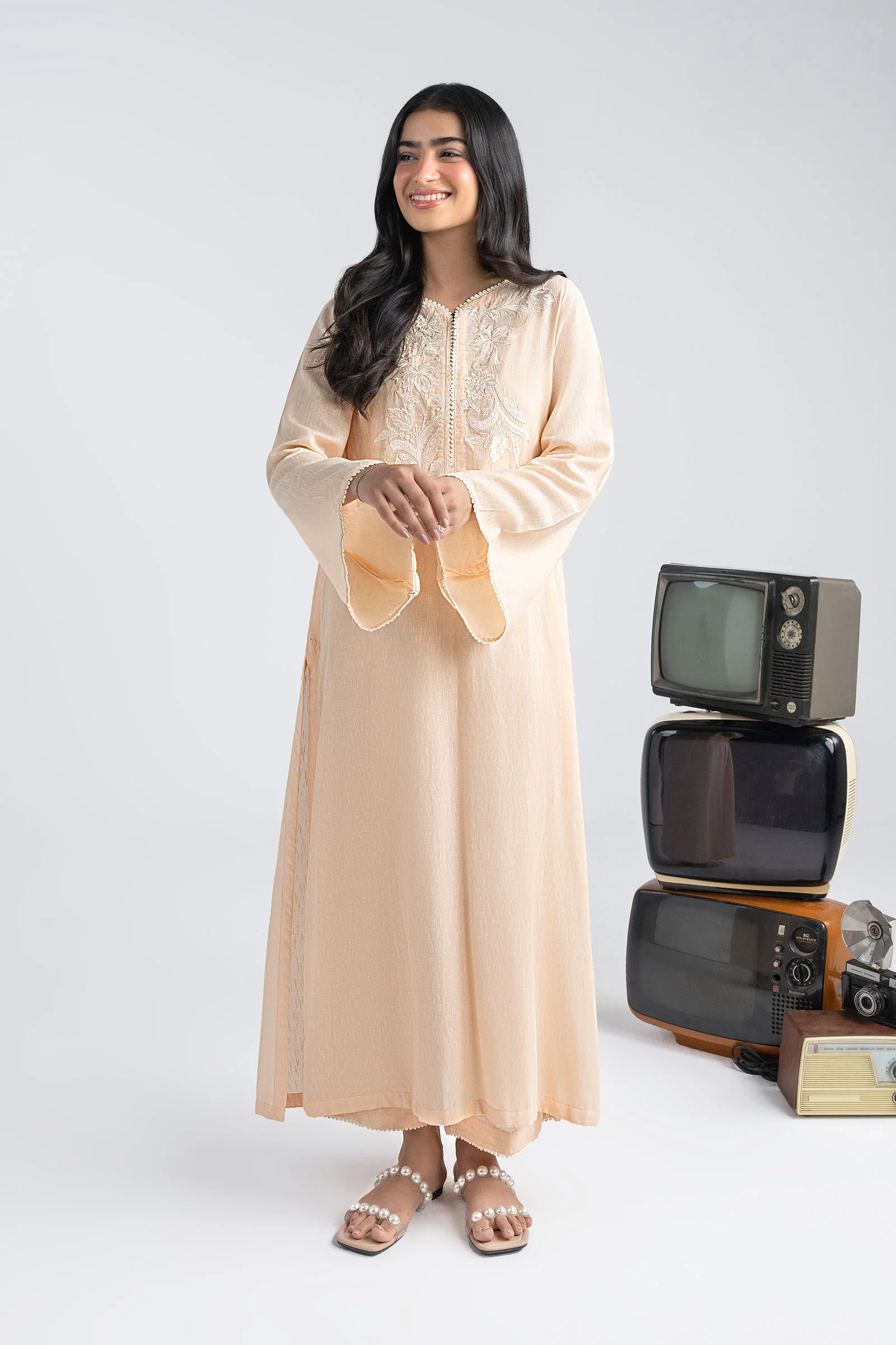 2 Pc Embroidered Karandi Suit - Image 3