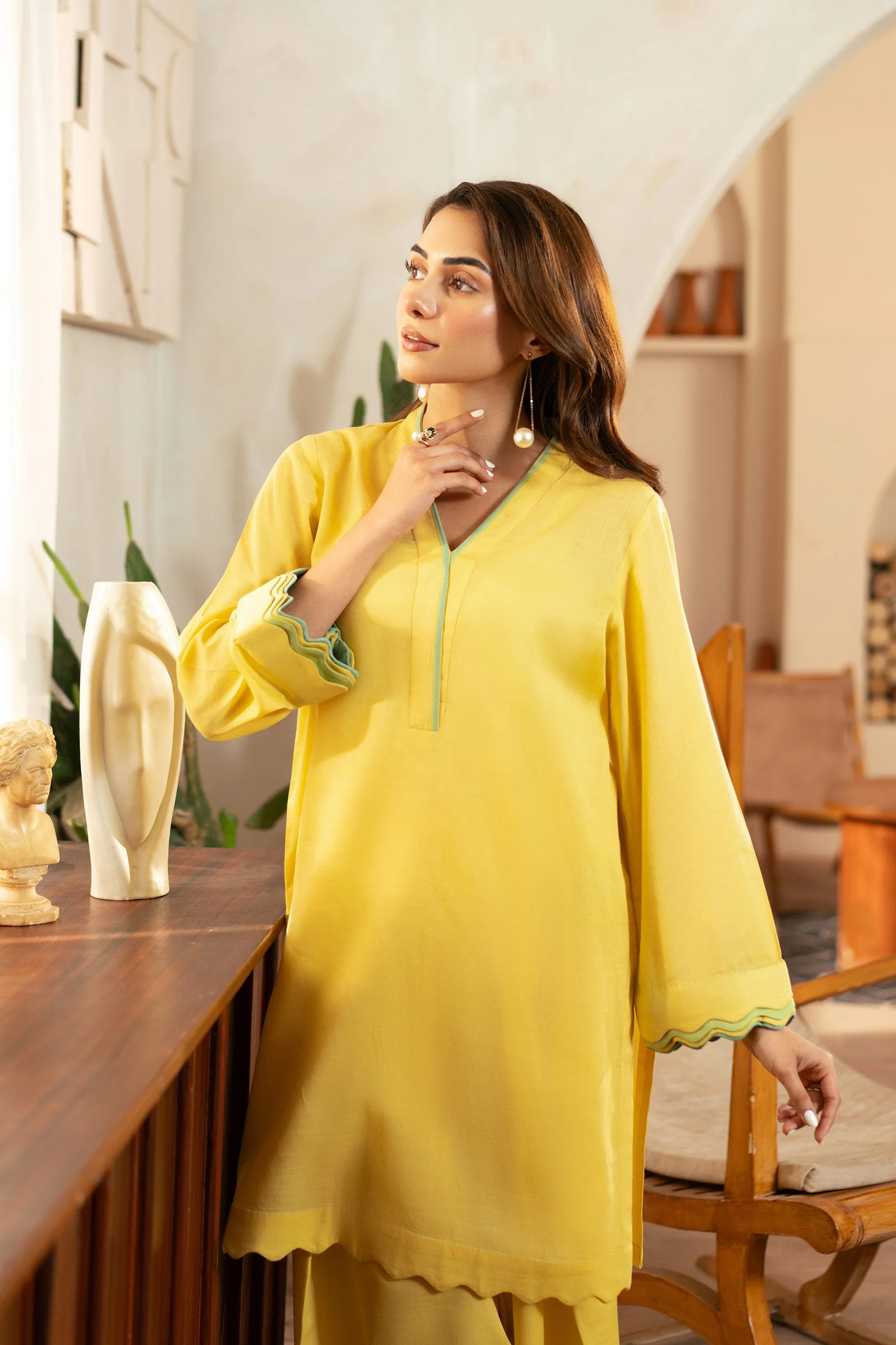 2 Pc Dyed Slub Lawn Suit