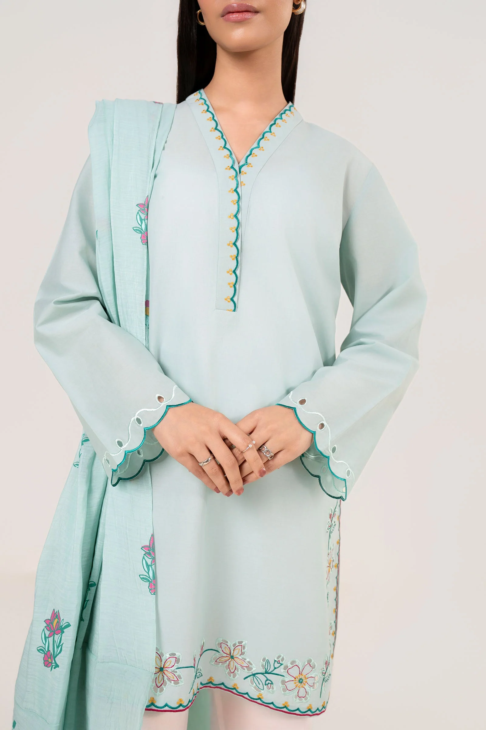 2 Pc Embroidered Lawn Suit - Image 5