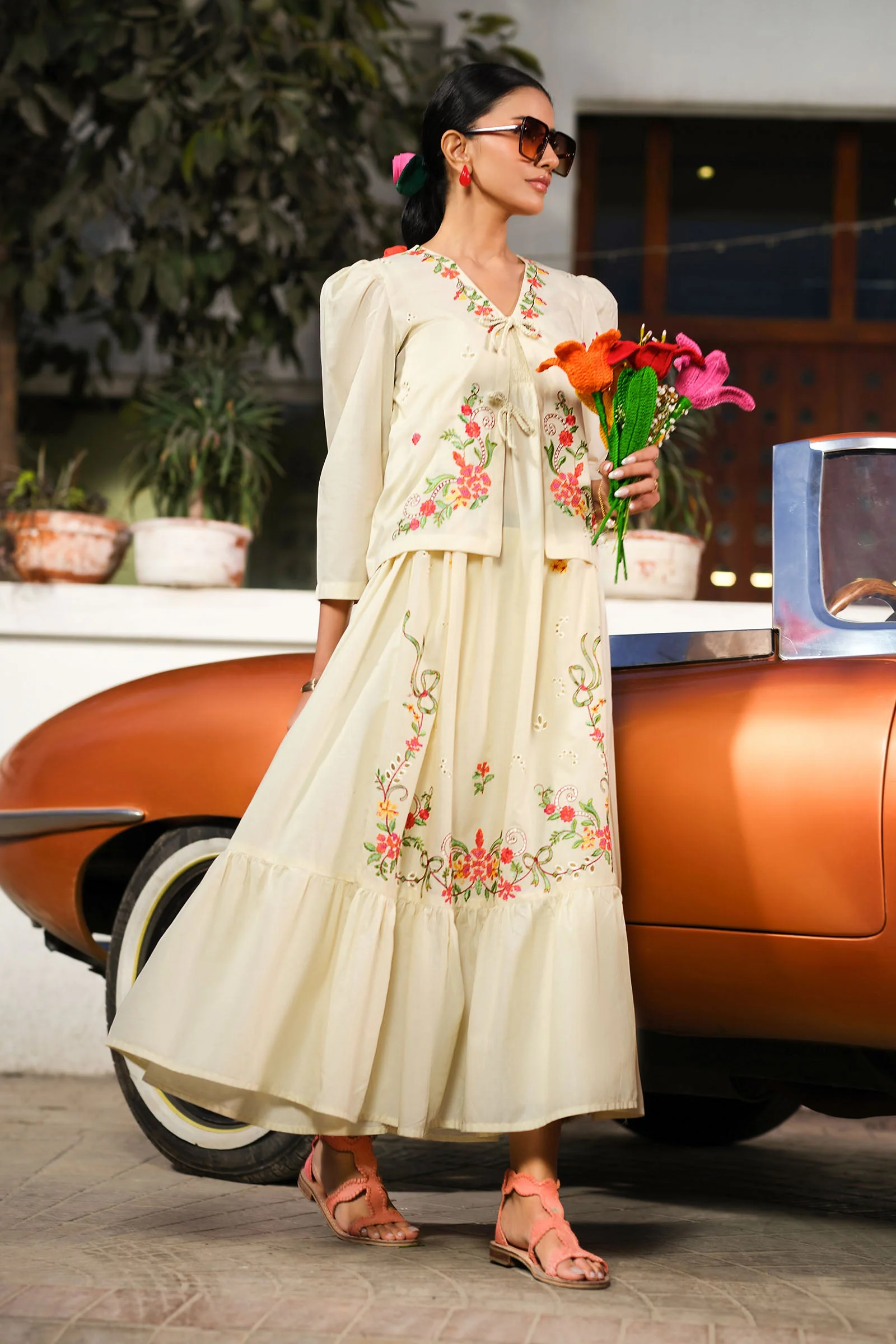 2 Pc Embroidered Slub Lawn Suit - Image 3