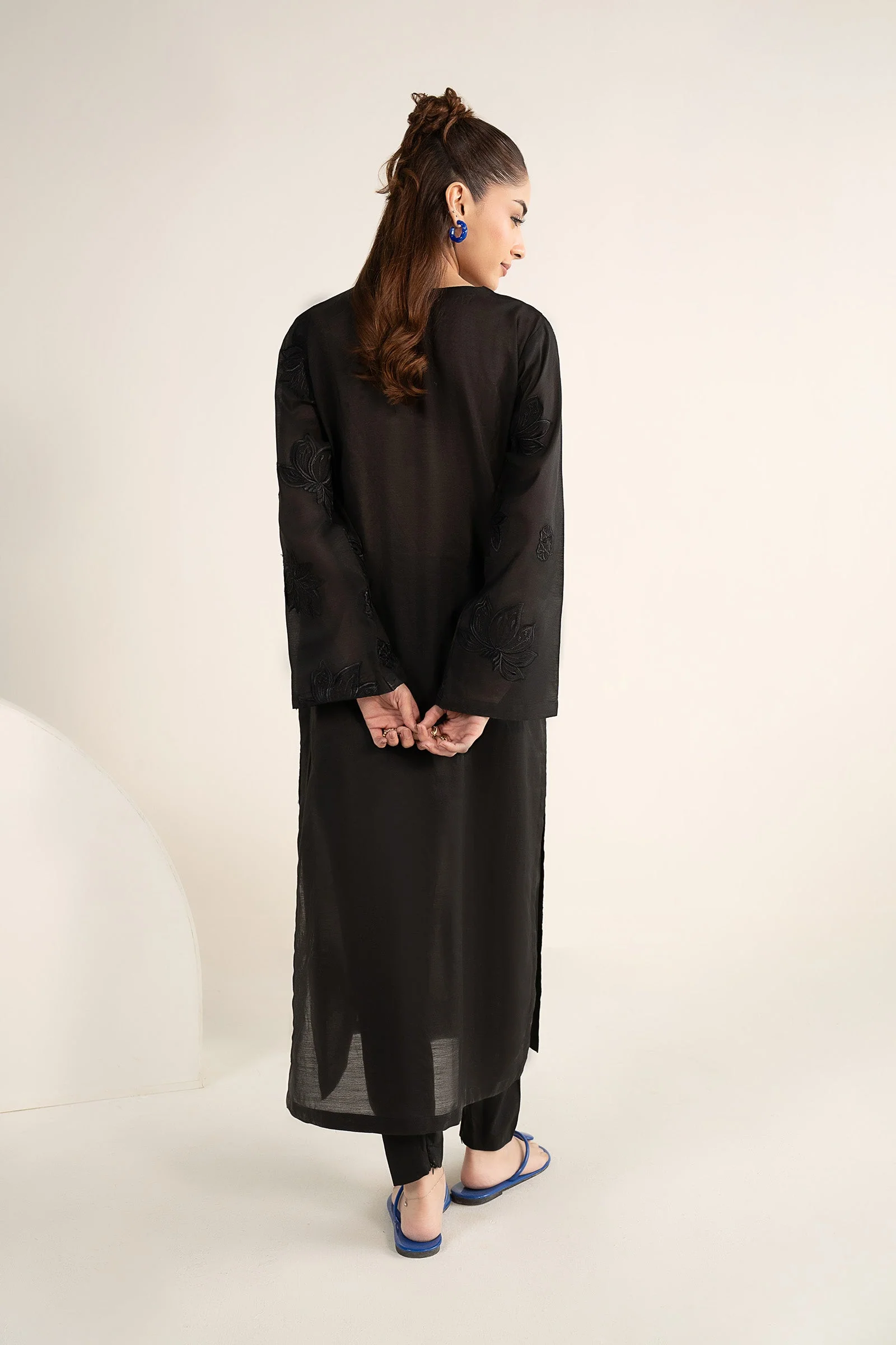 Embroidered Paper Lawn Shirt - Image 9