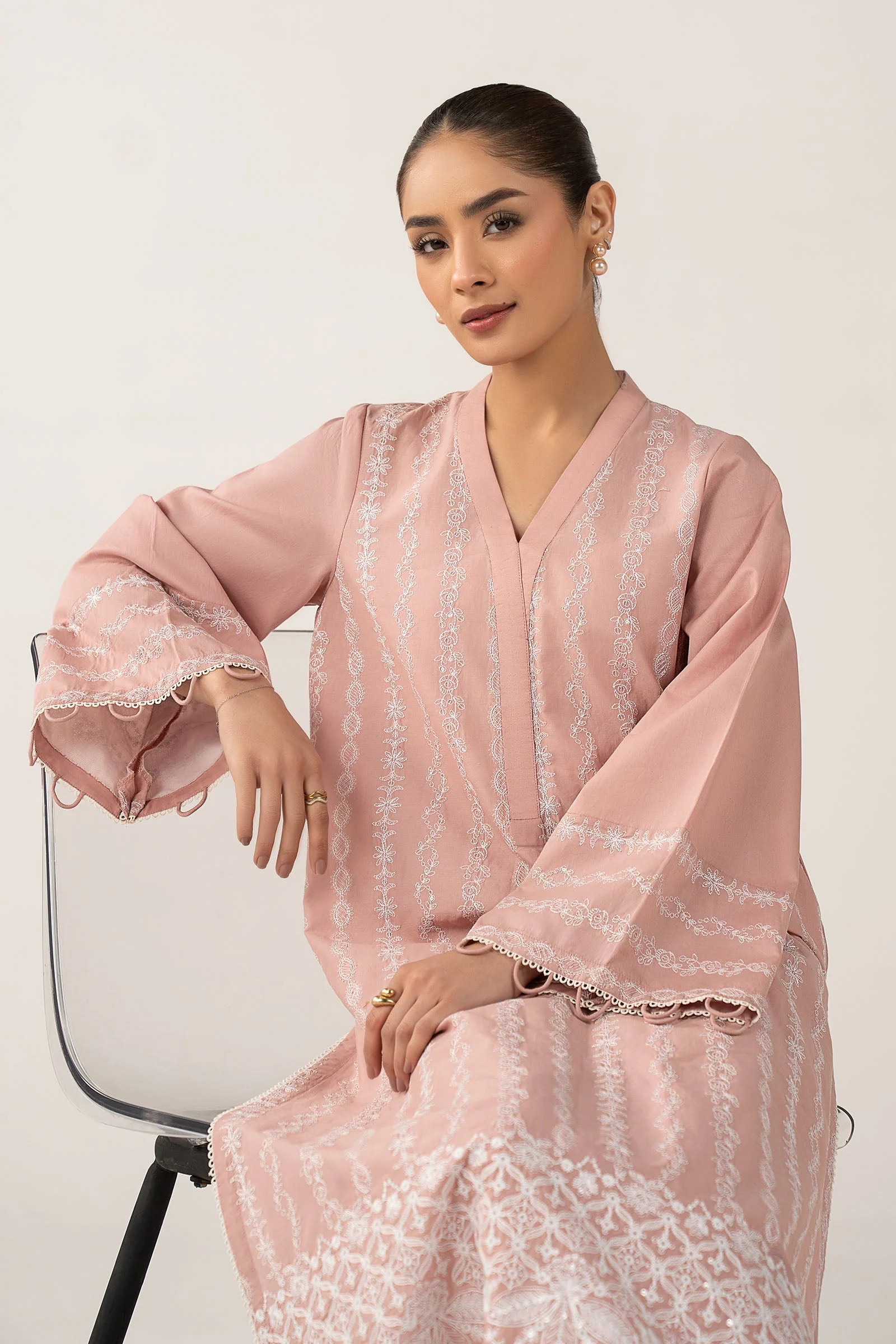 2 Pc Embroidered Lawn Suit - Image 3