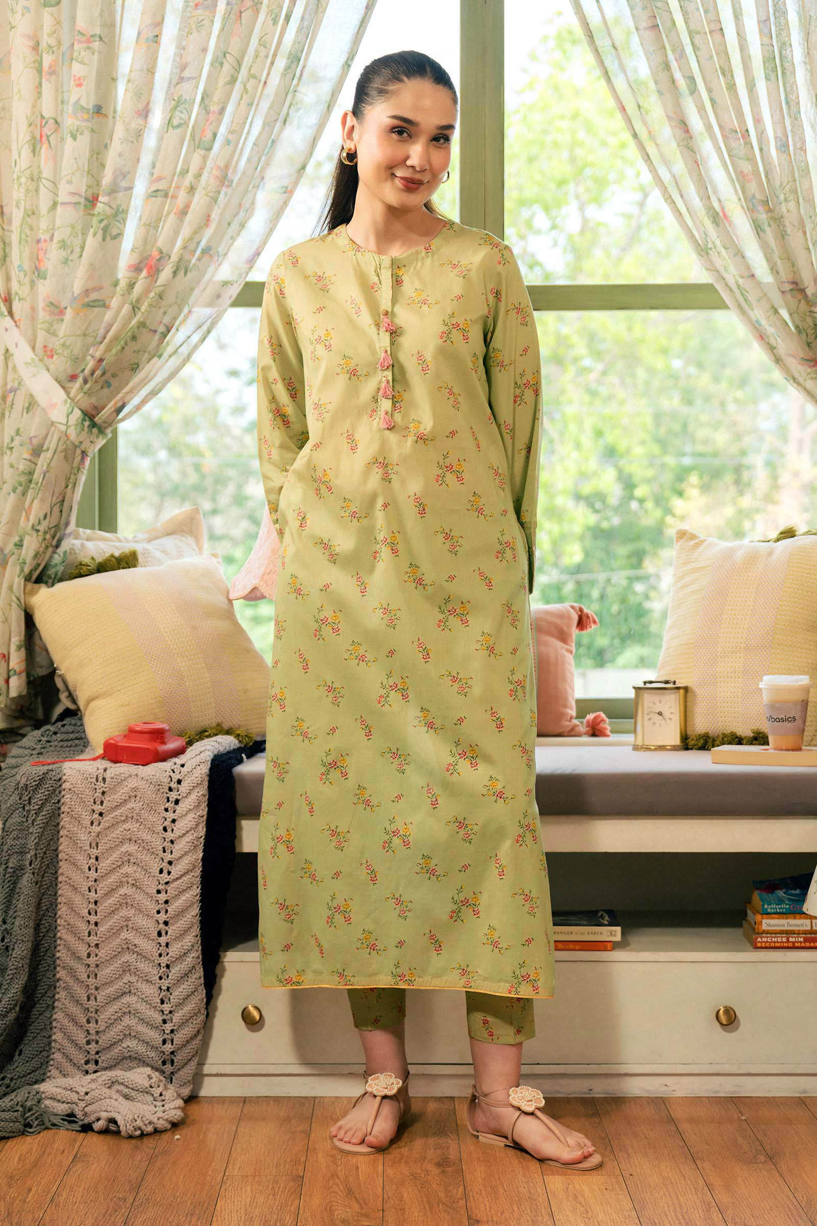 2 Pc Printed Lawn Suit - Image 2