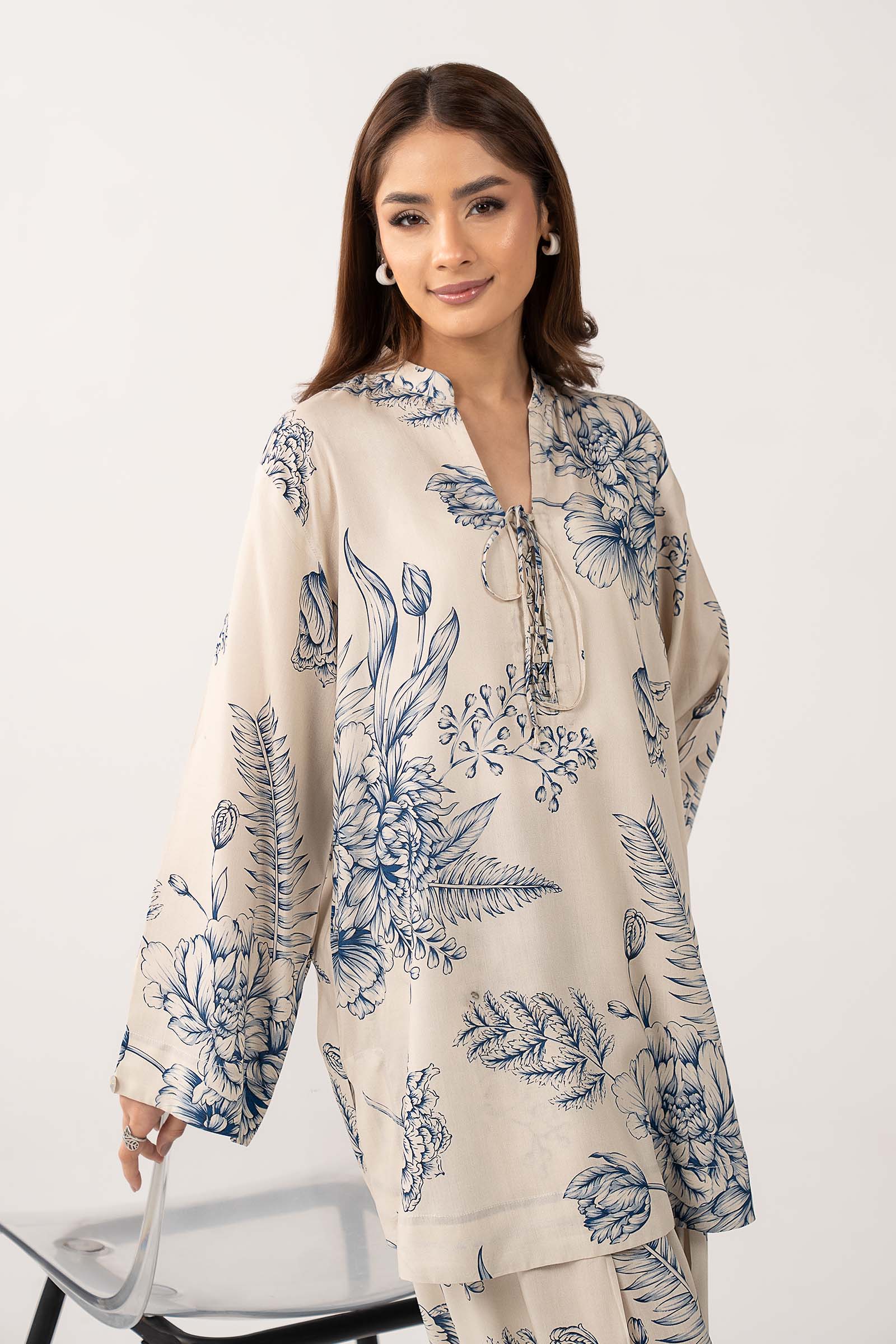 2 Pc Printed Arabic Lawn Suit - Image 3