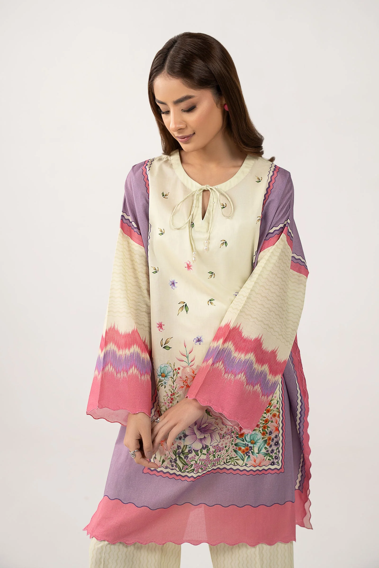 2 Pc Printed Lawn Suit - Image 4