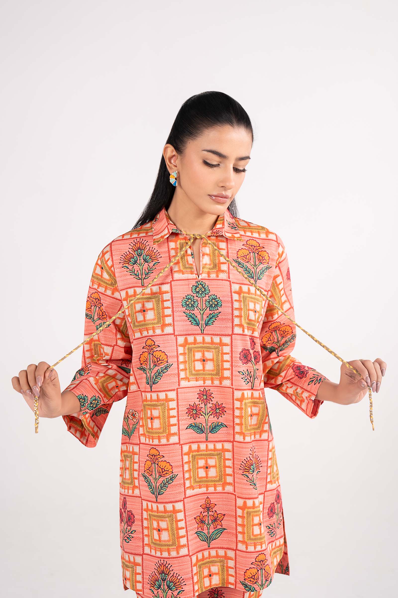2 Pc Printed Lawn Suit - Image 3