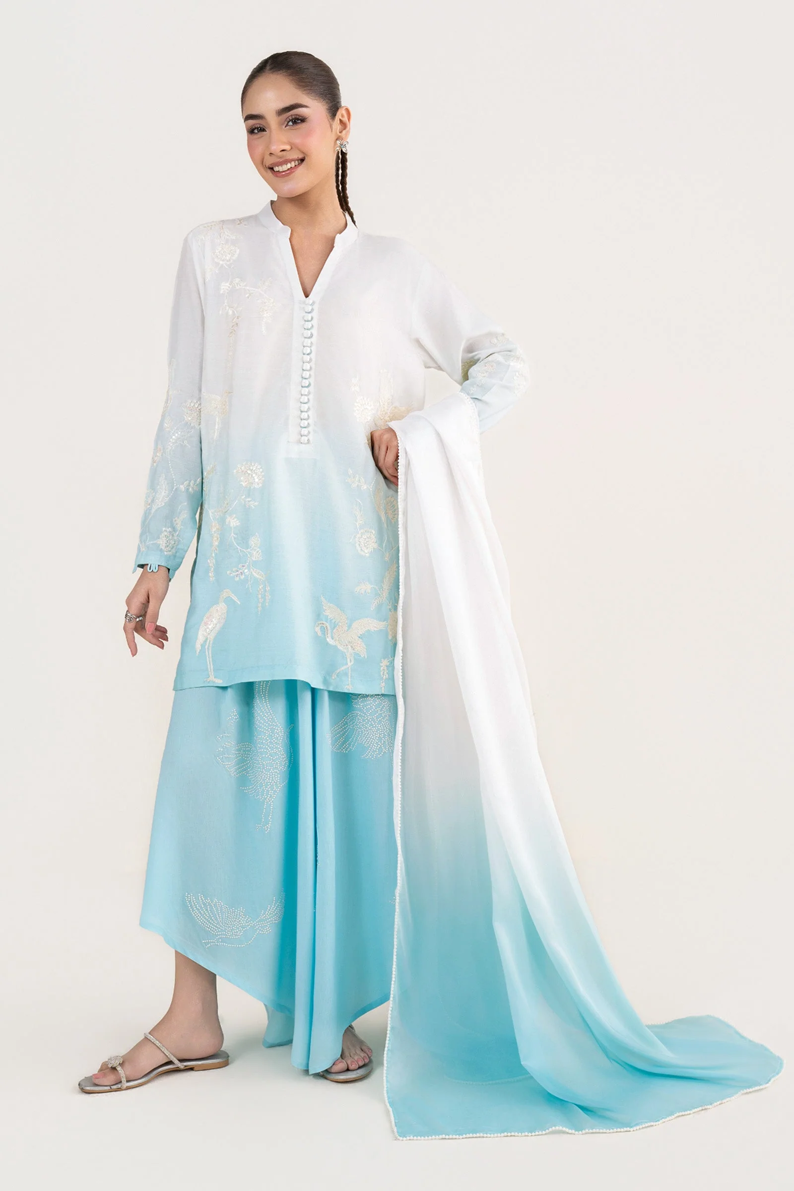 3 Pc Embroidered Arabic Lawn Suit - Image 2