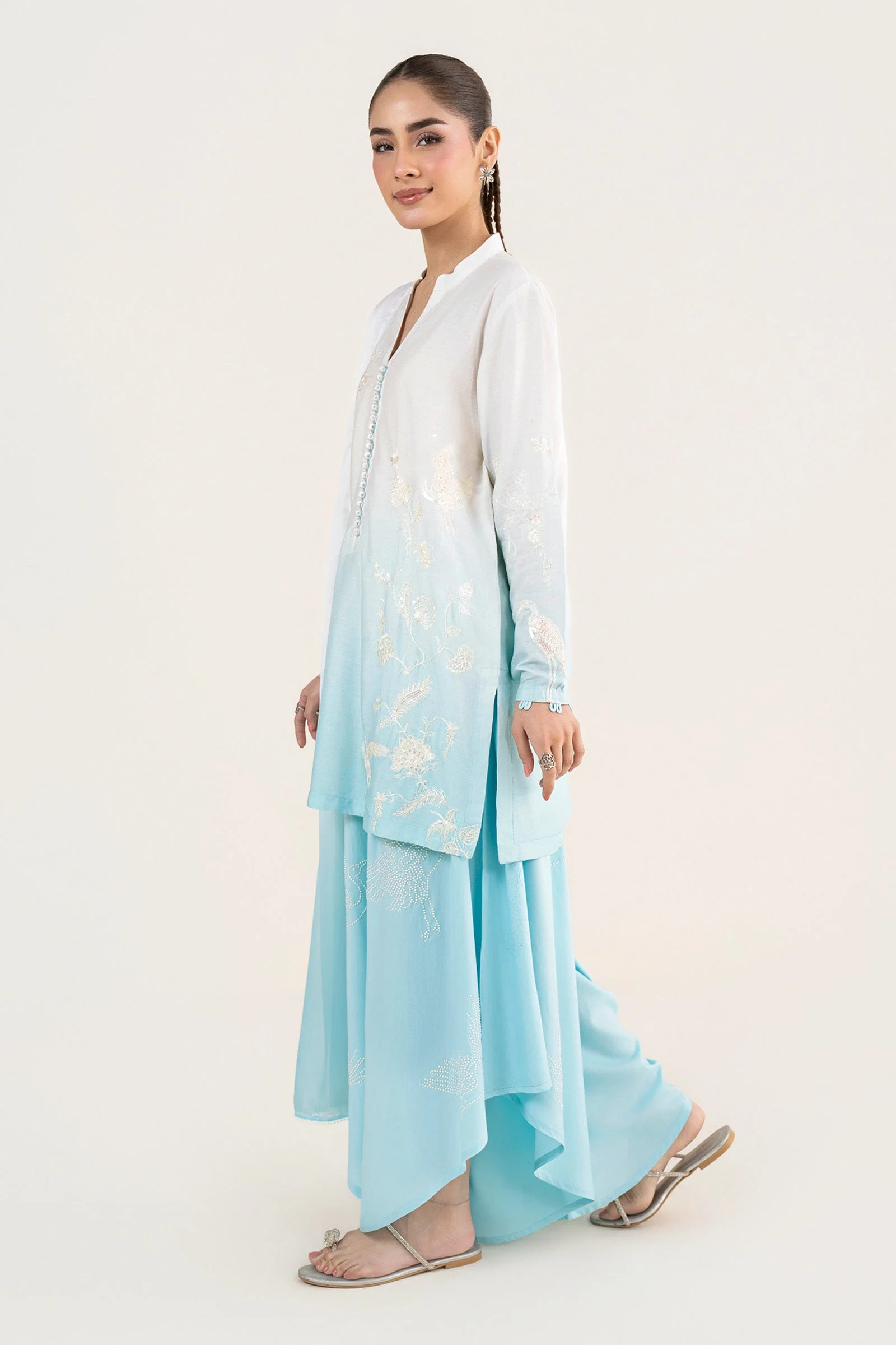 3 Pc Embroidered Arabic Lawn Suit - Image 8