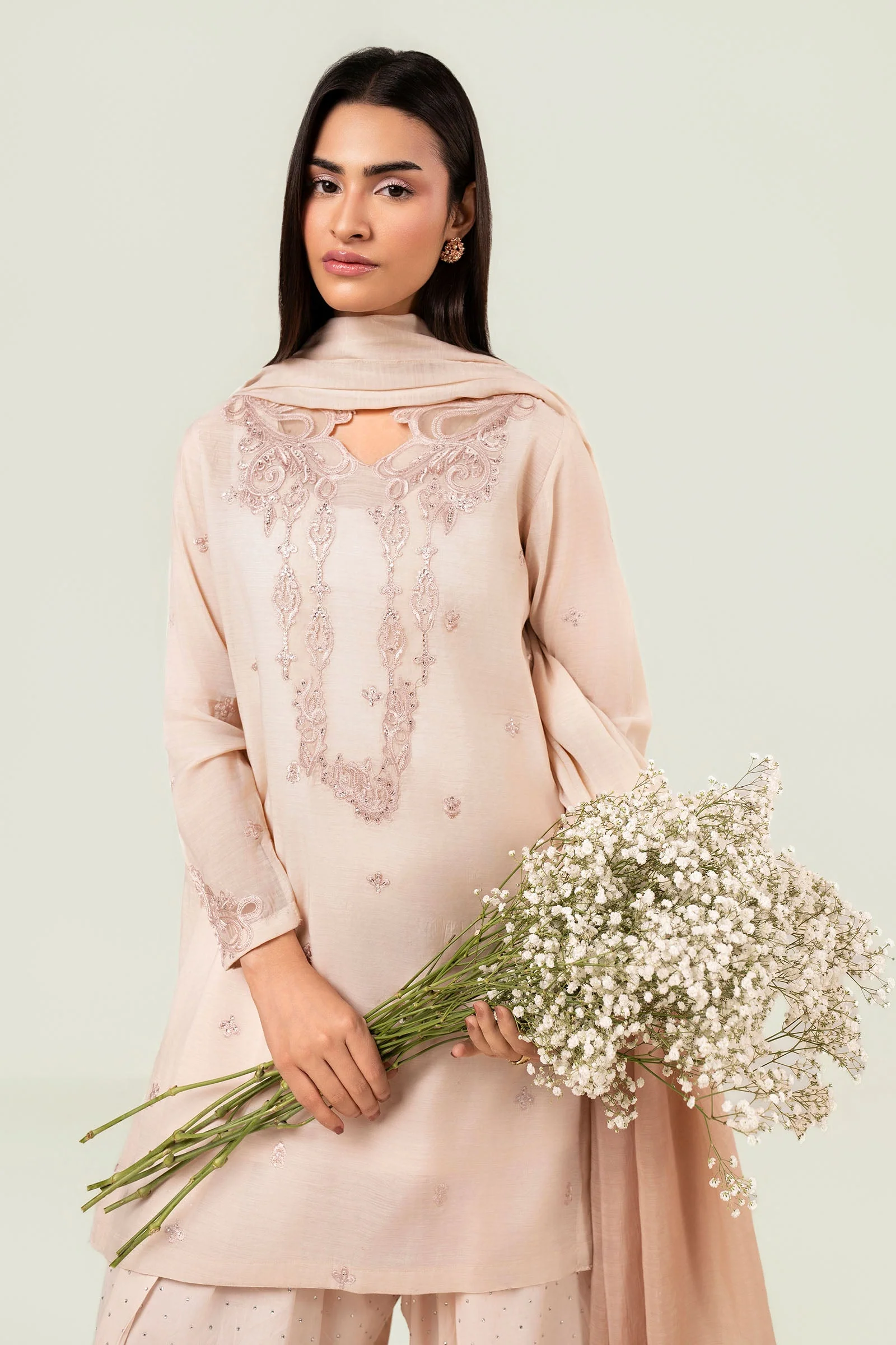 3 Pc Embroidered Paper Lawn Suit