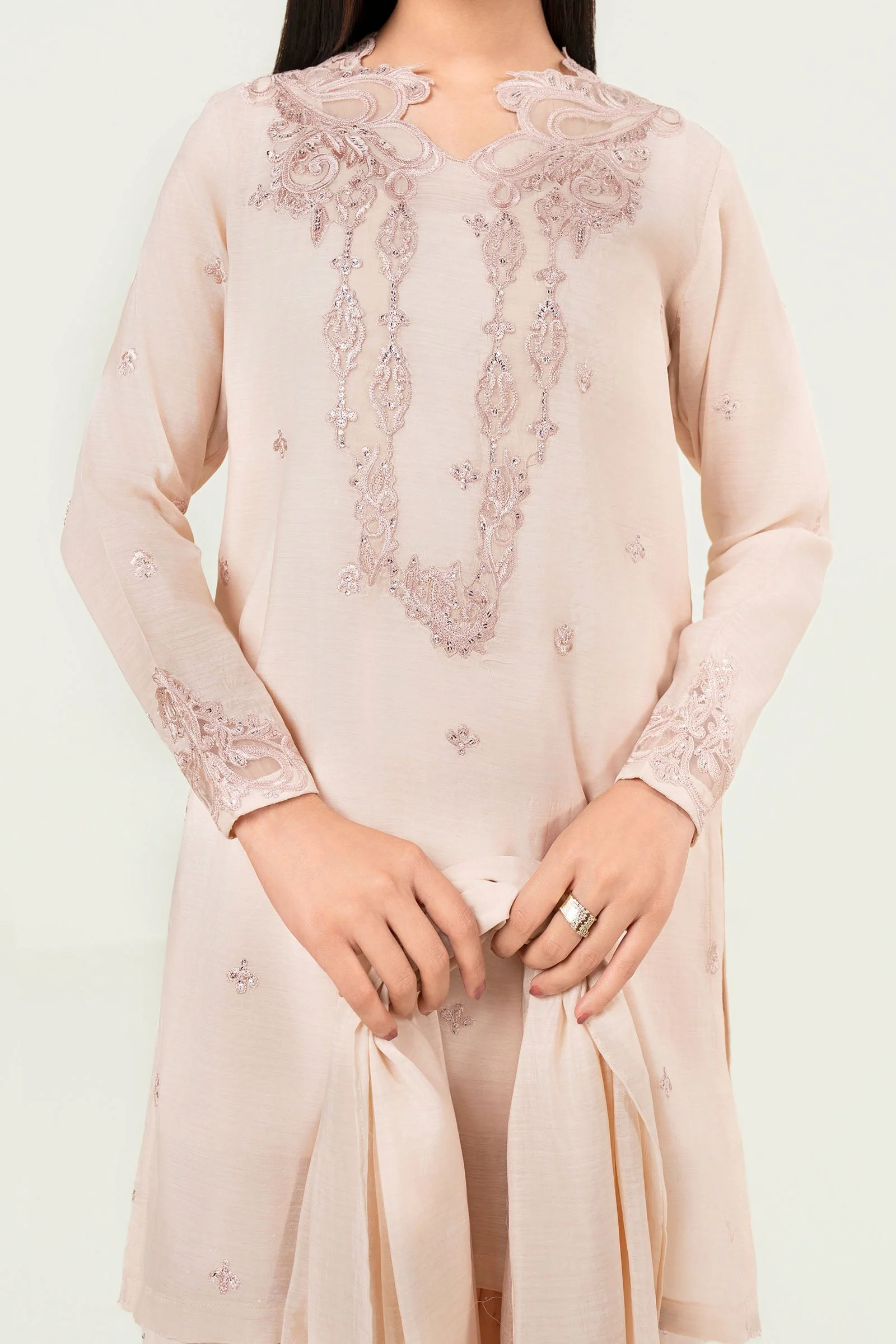 3 Pc Embroidered Paper Lawn Suit - Image 6