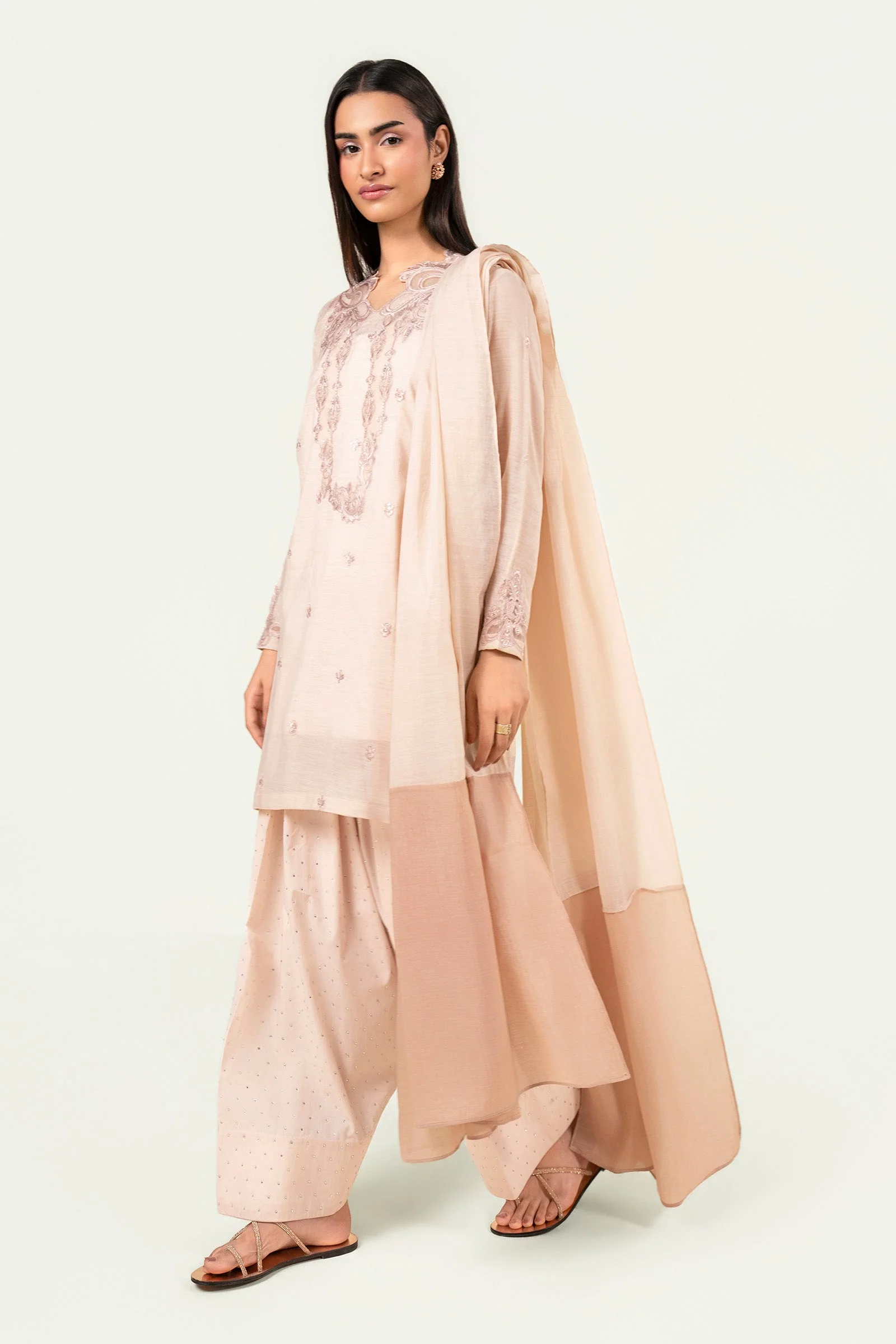 3 Pc Embroidered Paper Lawn Suit - Image 7