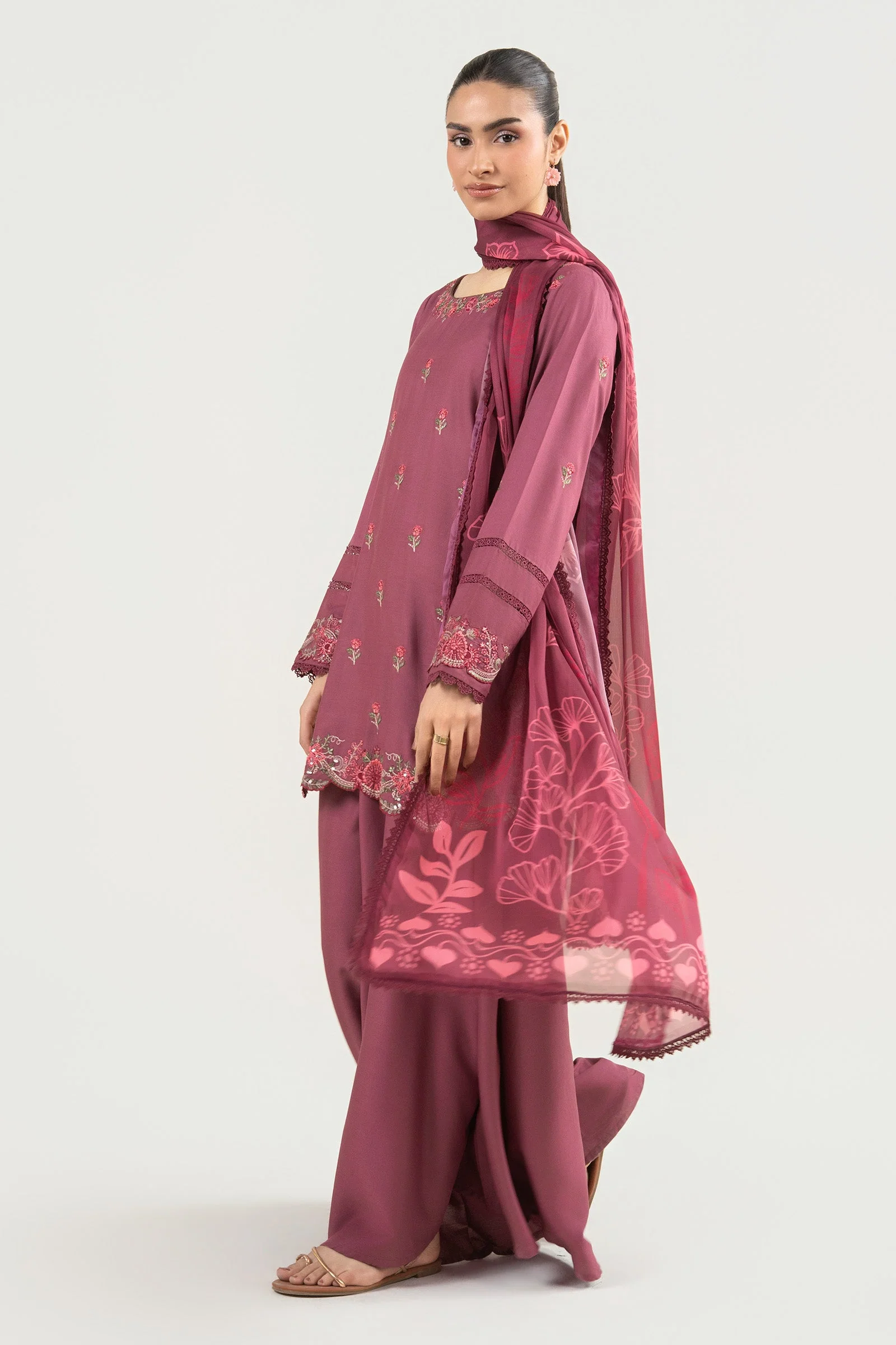 3 Pc Embroidered Arabic Lawn Suit - Image 3