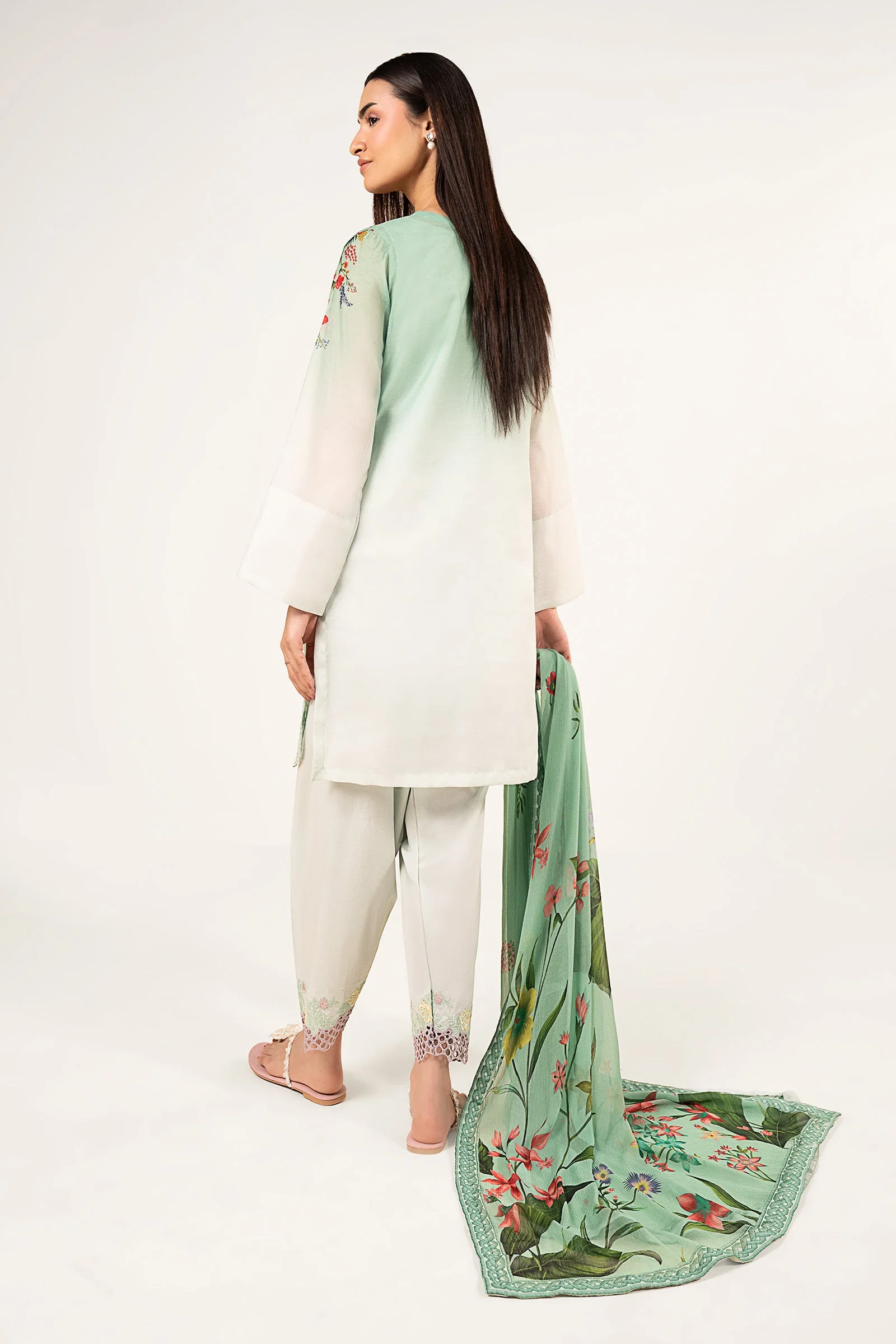 3 Pc Embroidered Paper Lawn Suit - Image 6